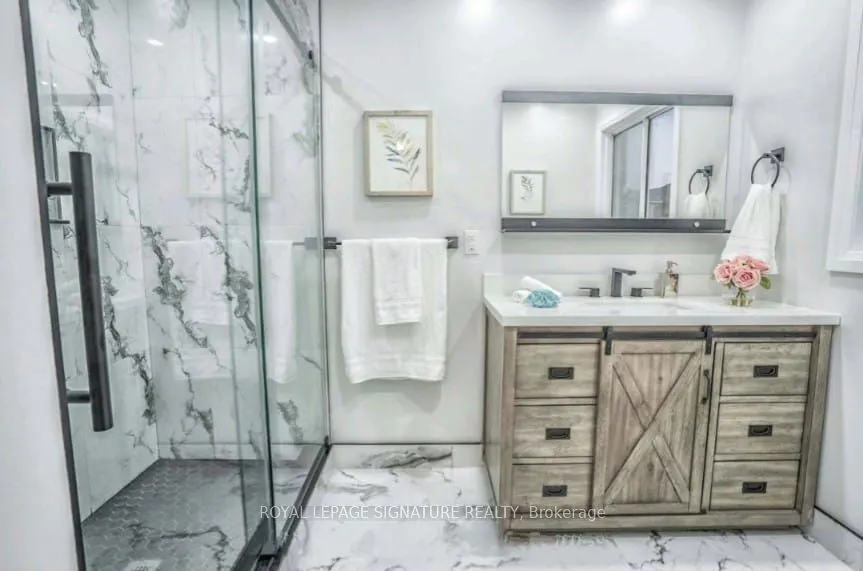 24 Richwood Crescent