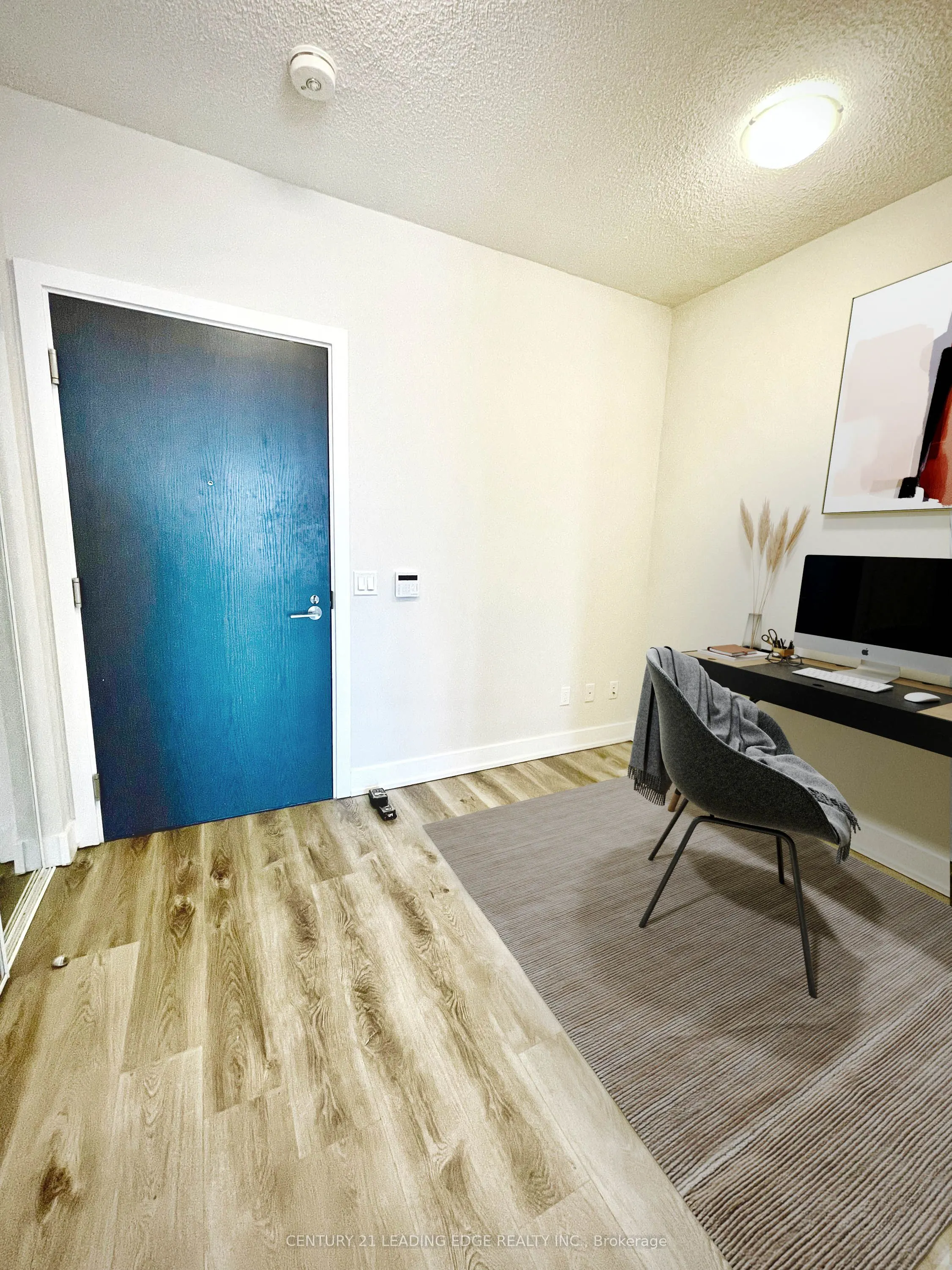 7 MABELLE Avenue #3807