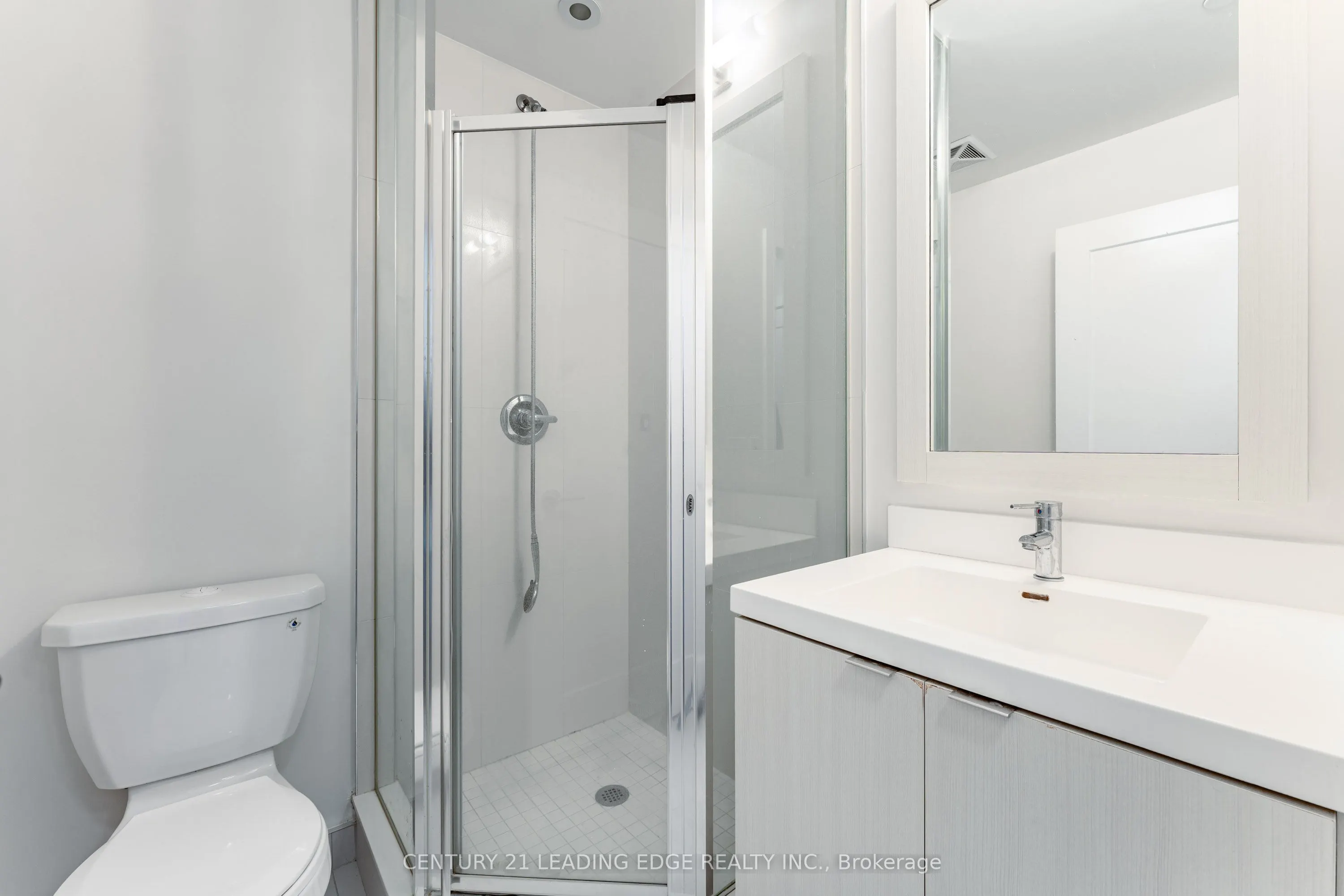 7 MABELLE Avenue #3807