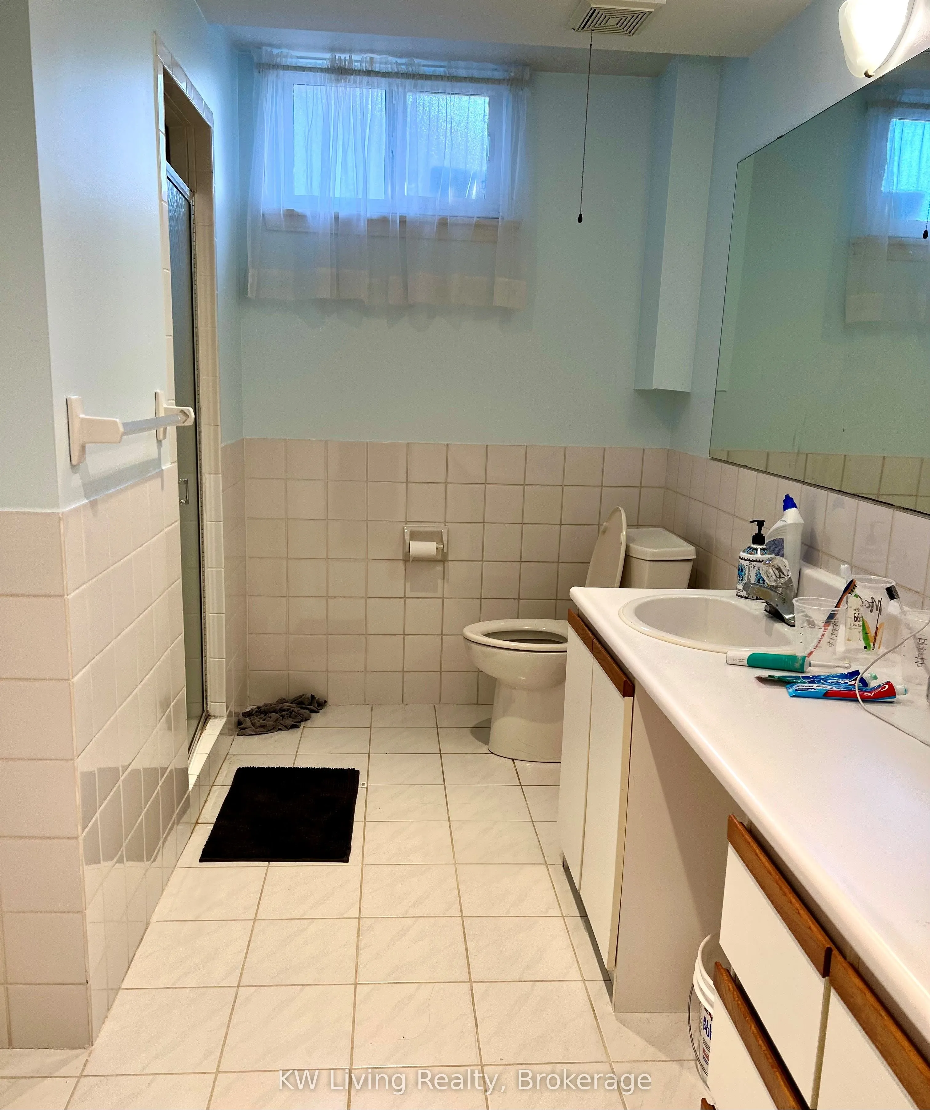 966 Forestwood Drive