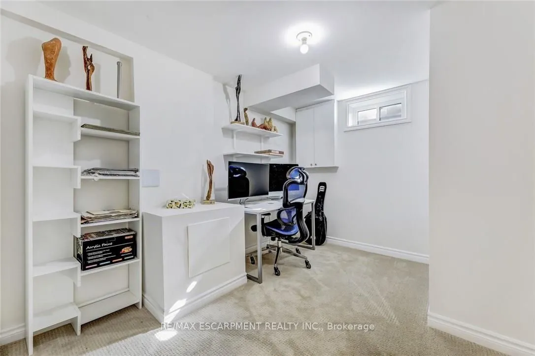 2430 ALDER Drive