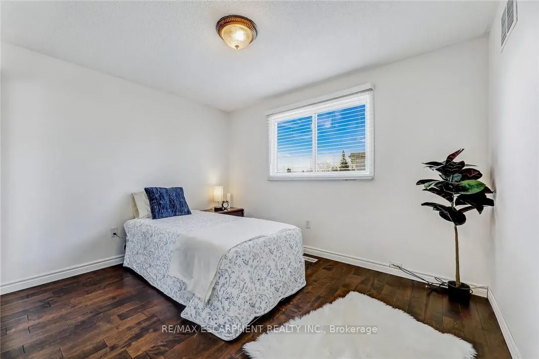 2430 ALDER Drive