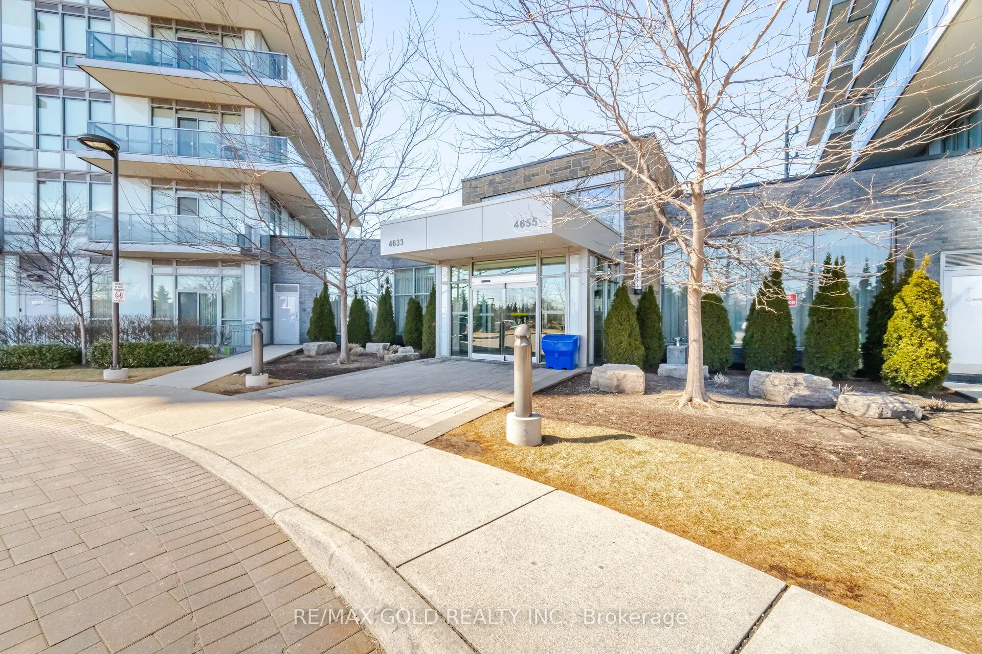 4633 Glen Erin Drive #607