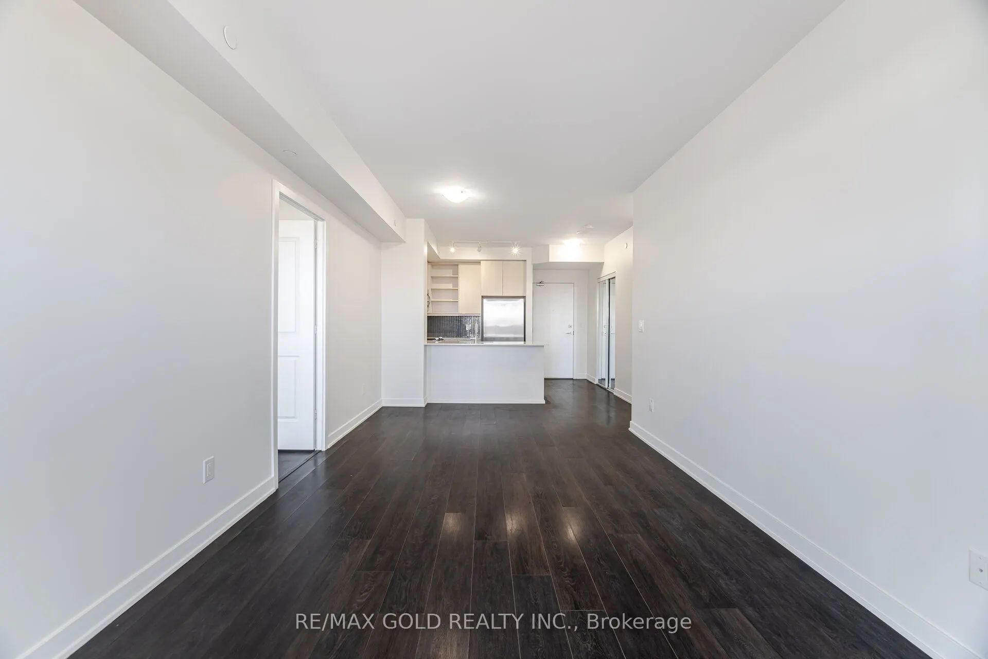 4633 Glen Erin Drive #607