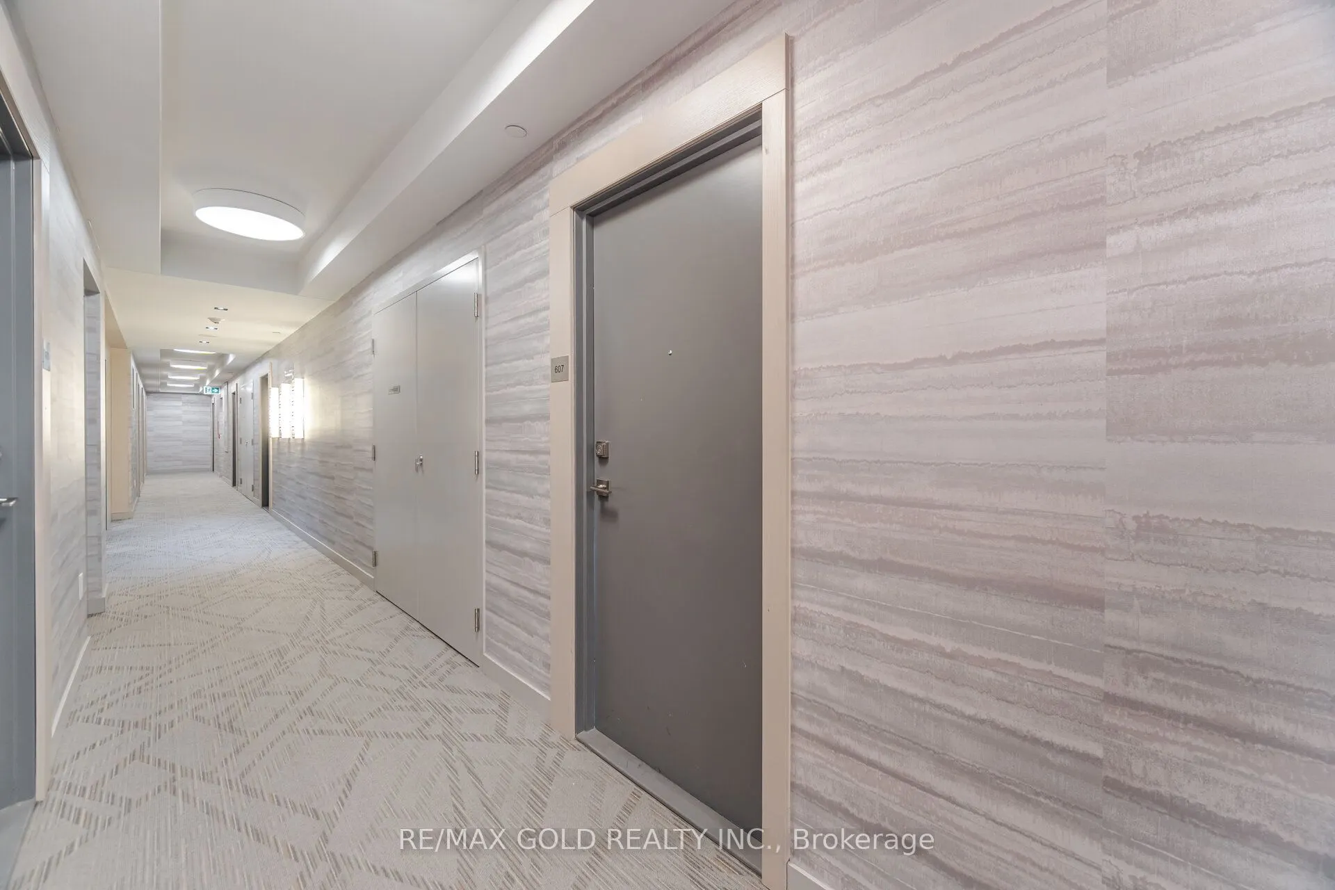 4633 Glen Erin Drive #607