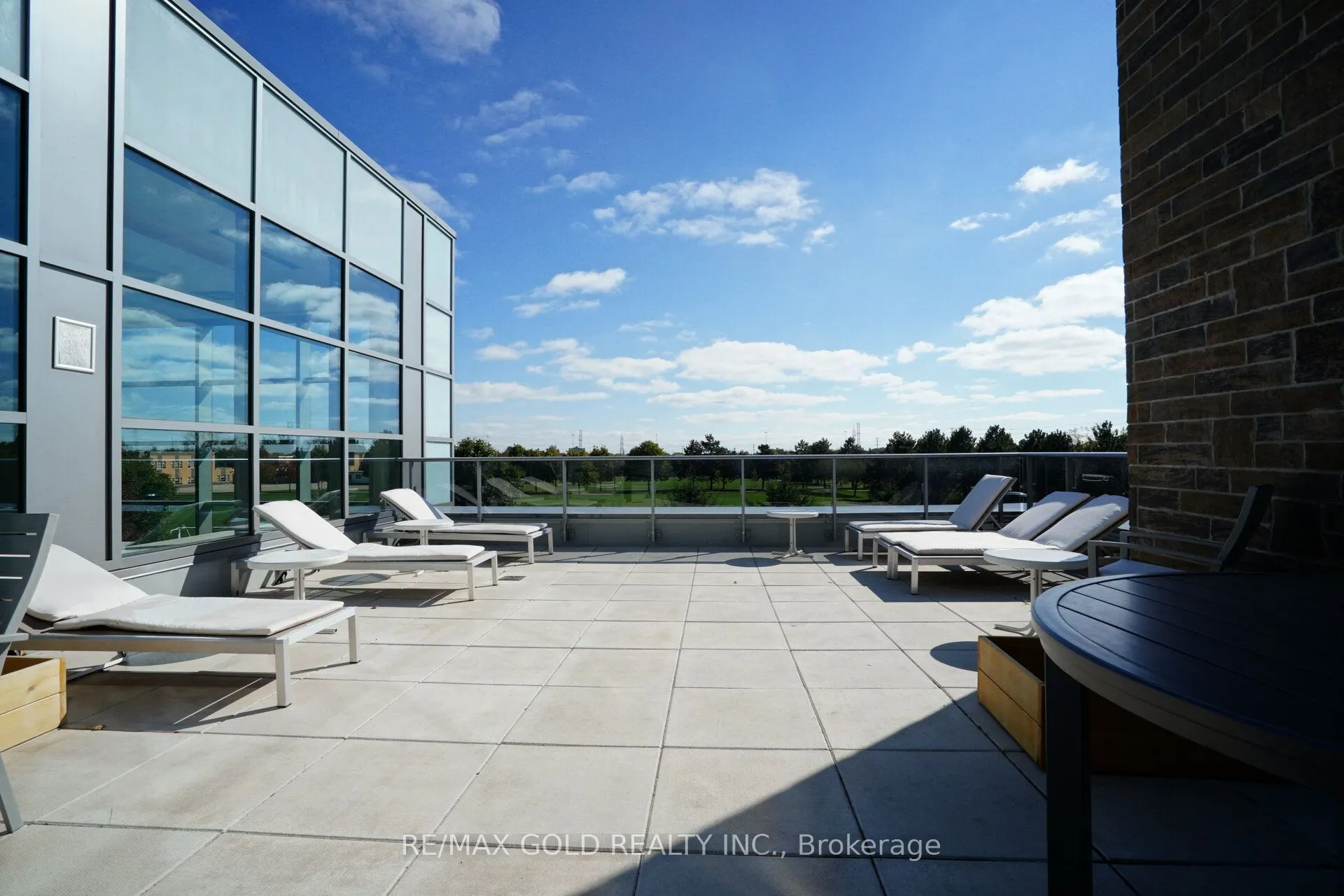 4633 Glen Erin Drive #607