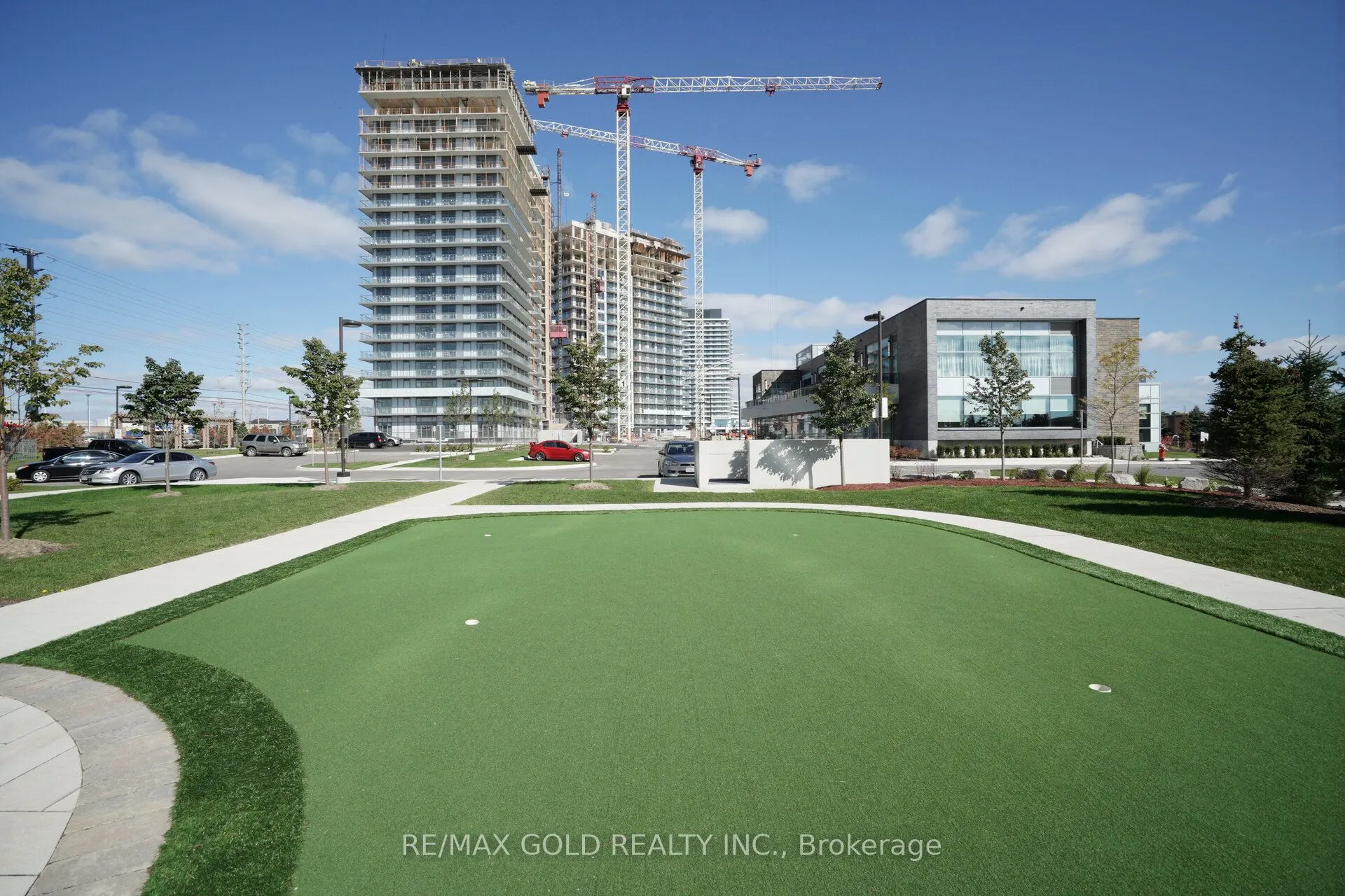 4633 Glen Erin Drive #607
