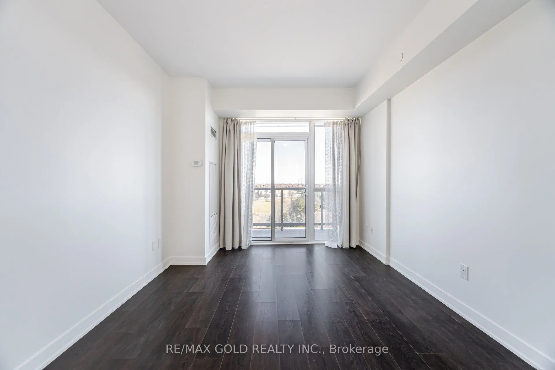 4633 Glen Erin Drive #607