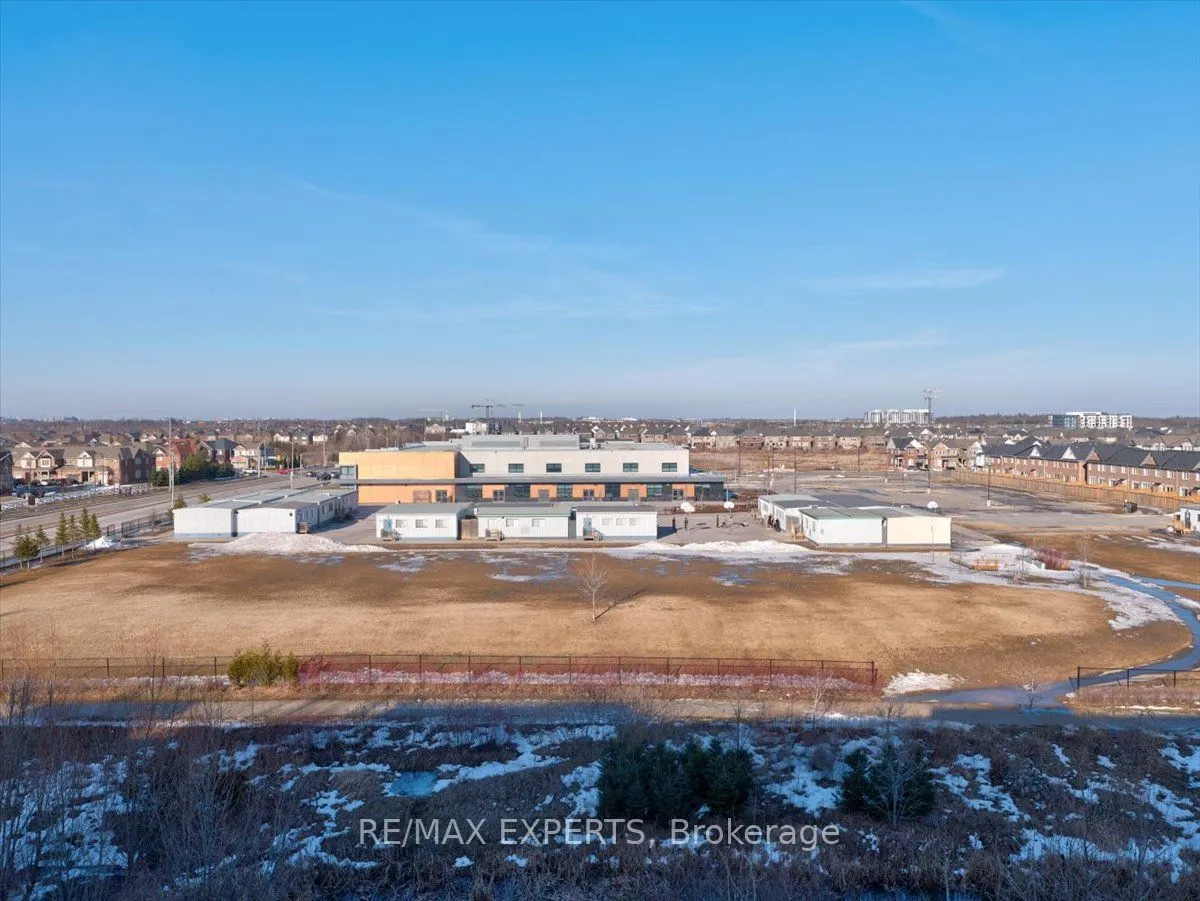 1105 Leger Way E, #527