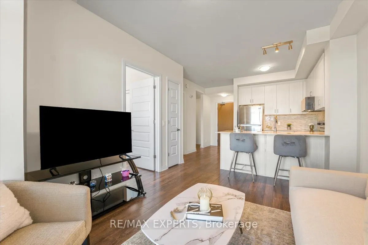 1105 Leger Way E, #527