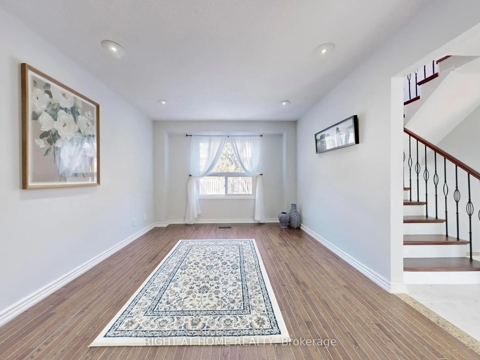 116 Floribunda Crescent
