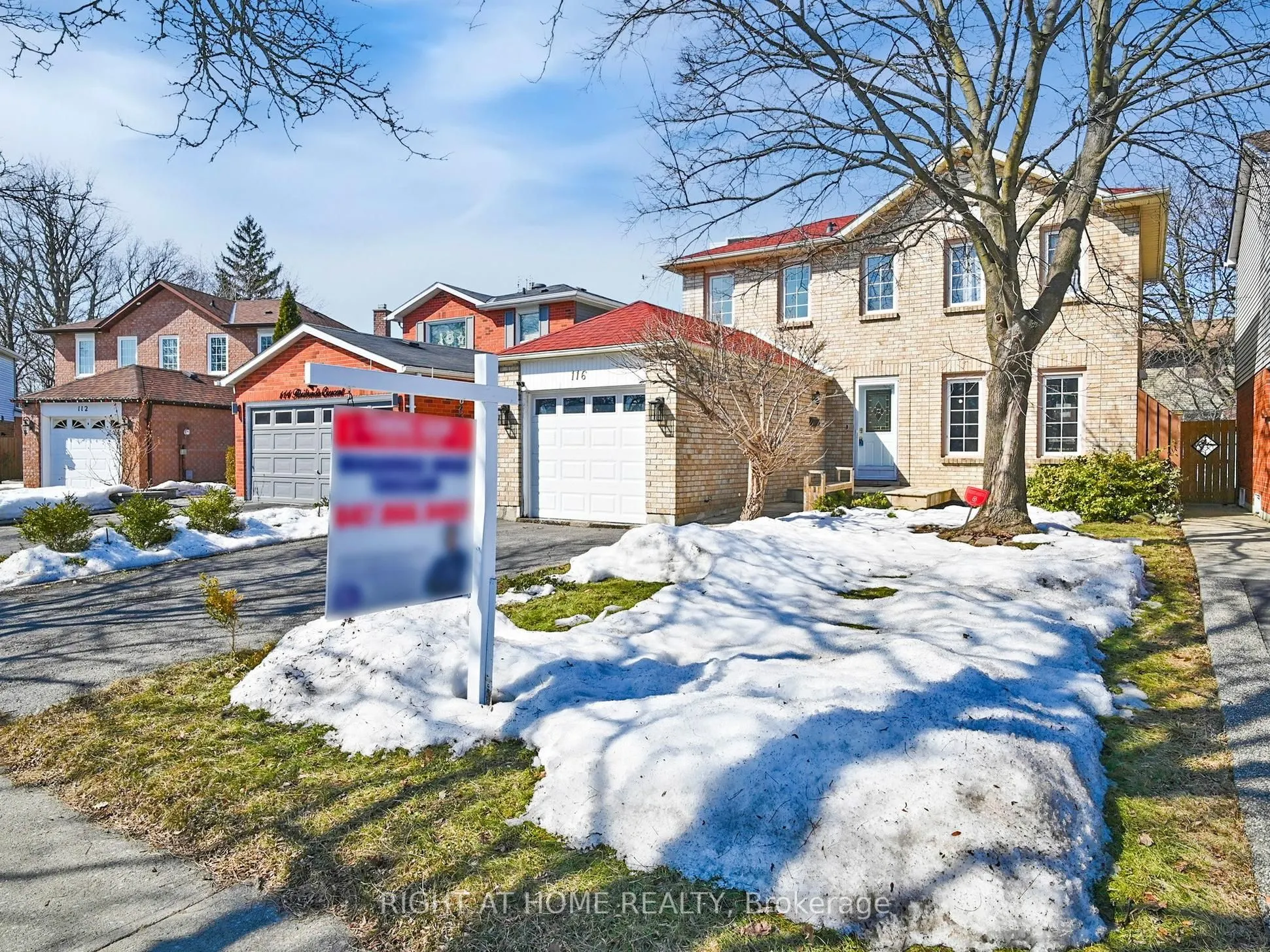 116 Floribunda Crescent