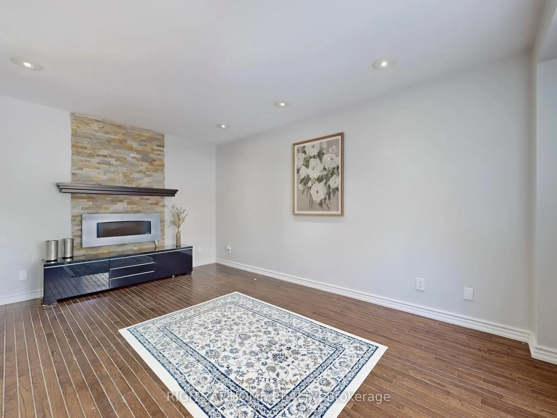 116 Floribunda Crescent