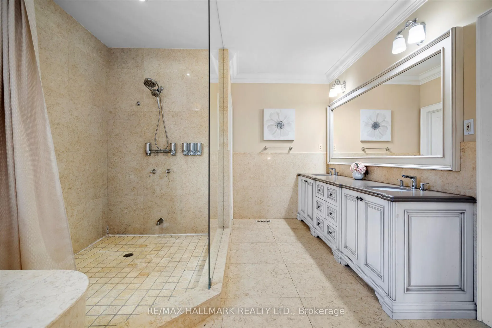 2489 Olinda Court