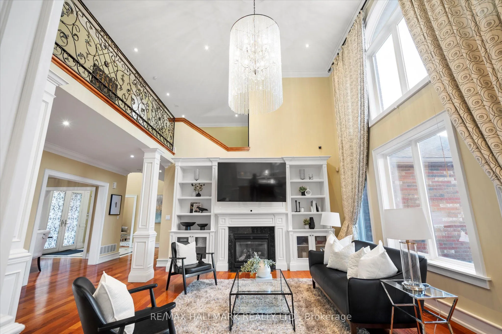 2489 Olinda Court