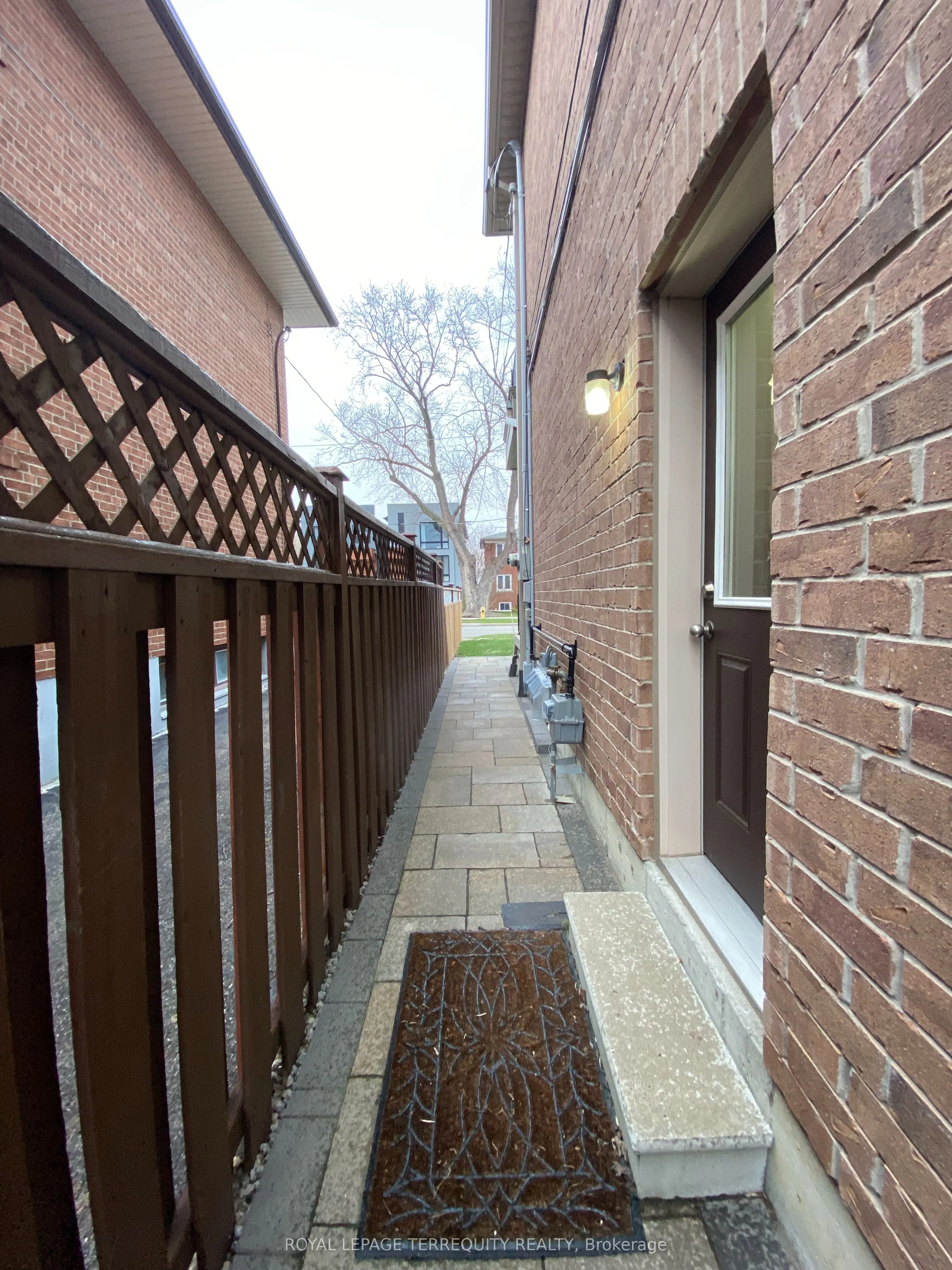 20B Lunness Road, #Lower