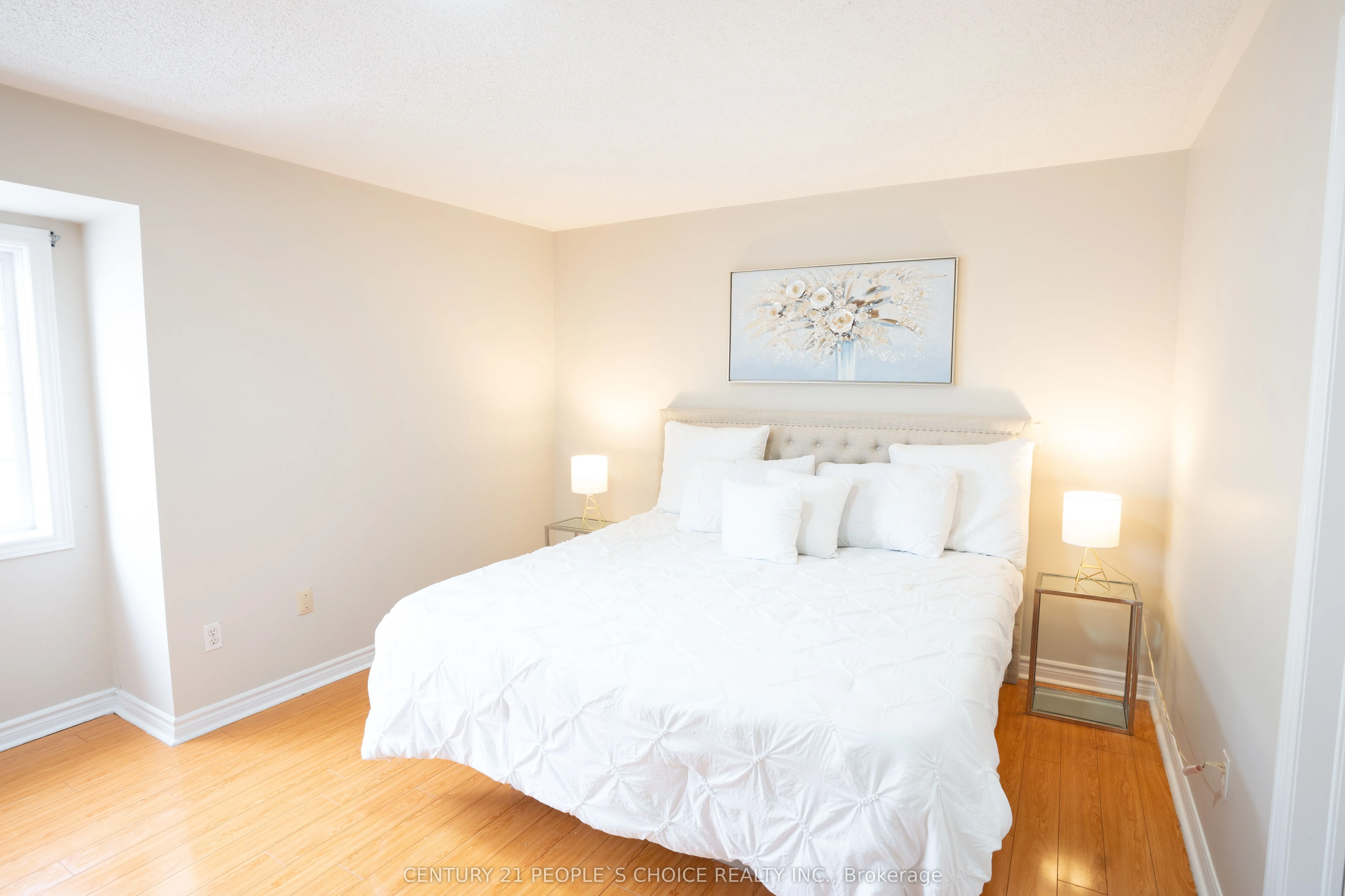 61 Quail Feather Crescent