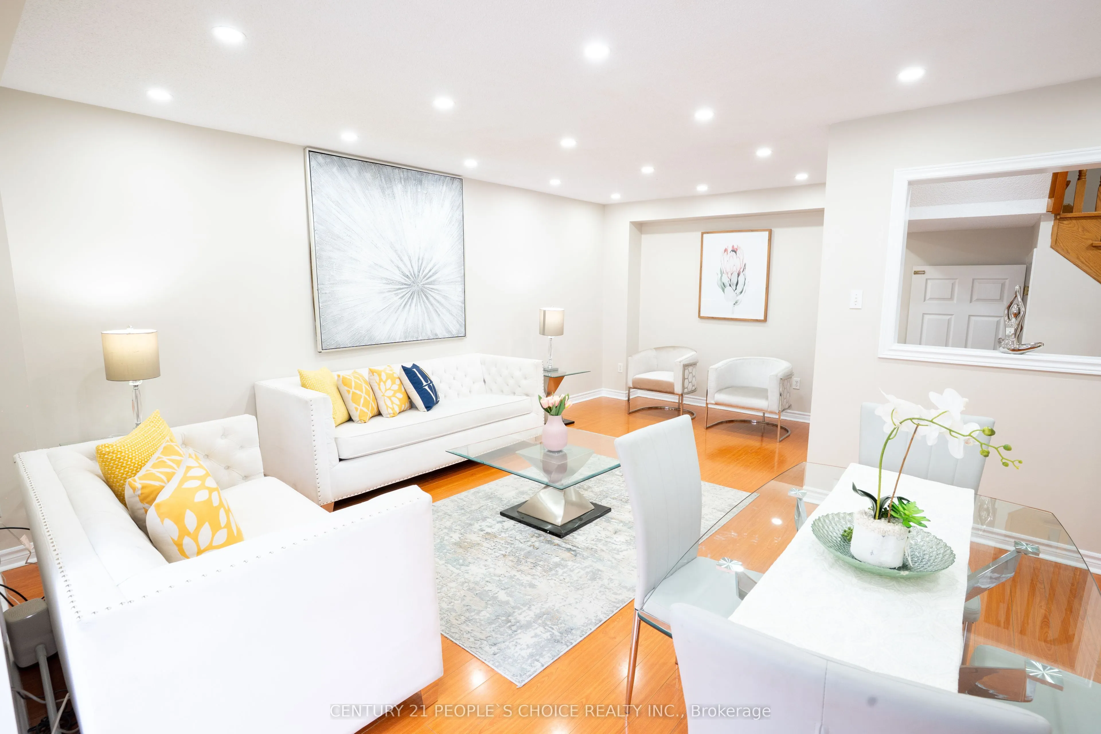 61 Quail Feather Crescent