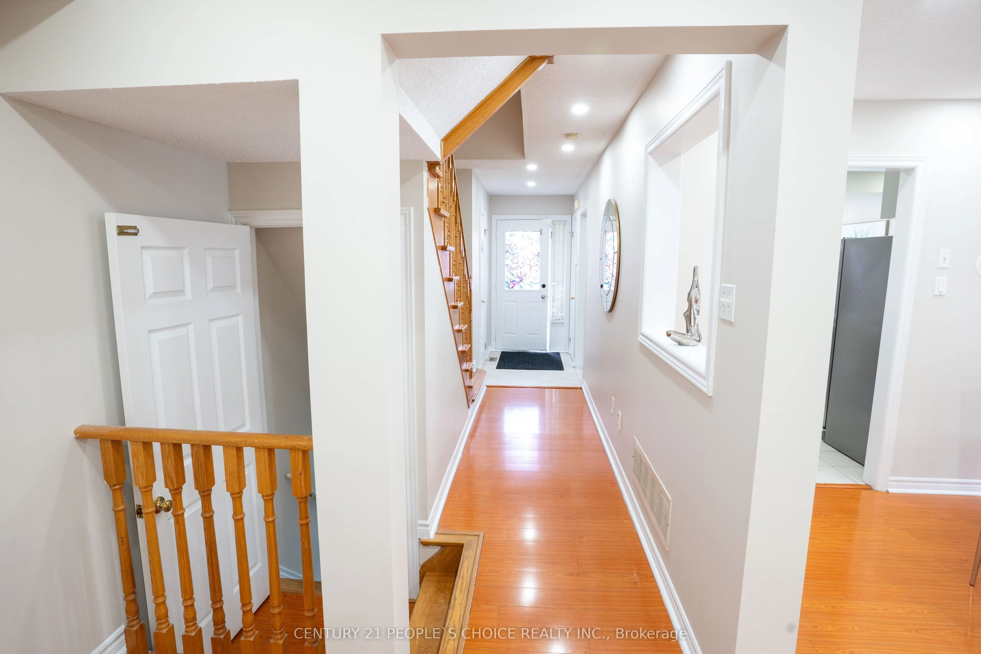 61 Quail Feather Crescent