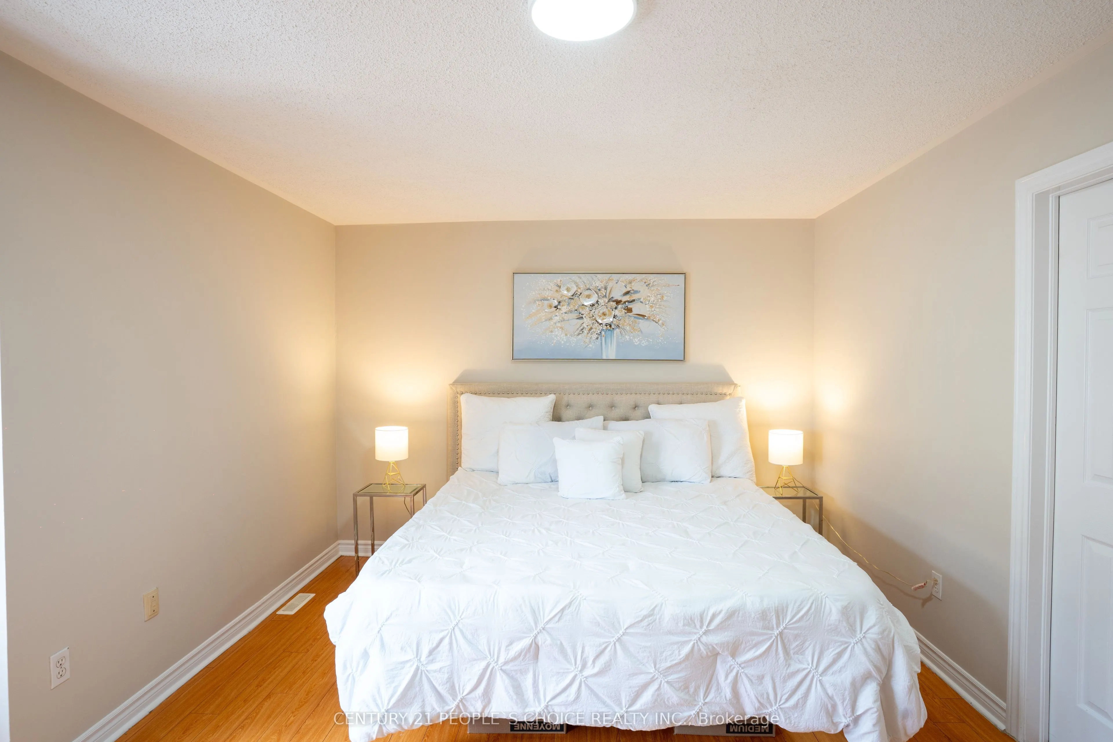 61 Quail Feather Crescent