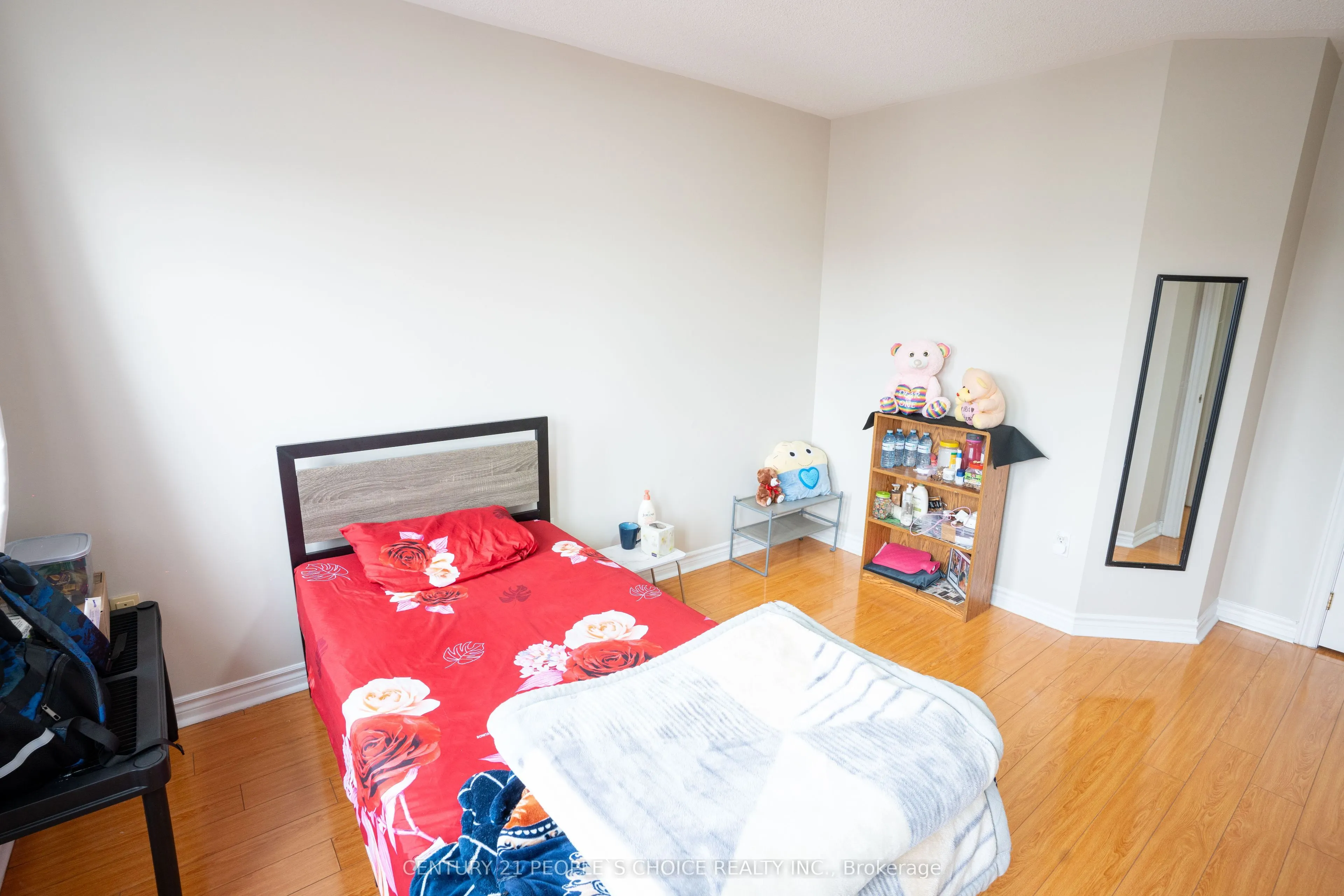 61 Quail Feather Crescent