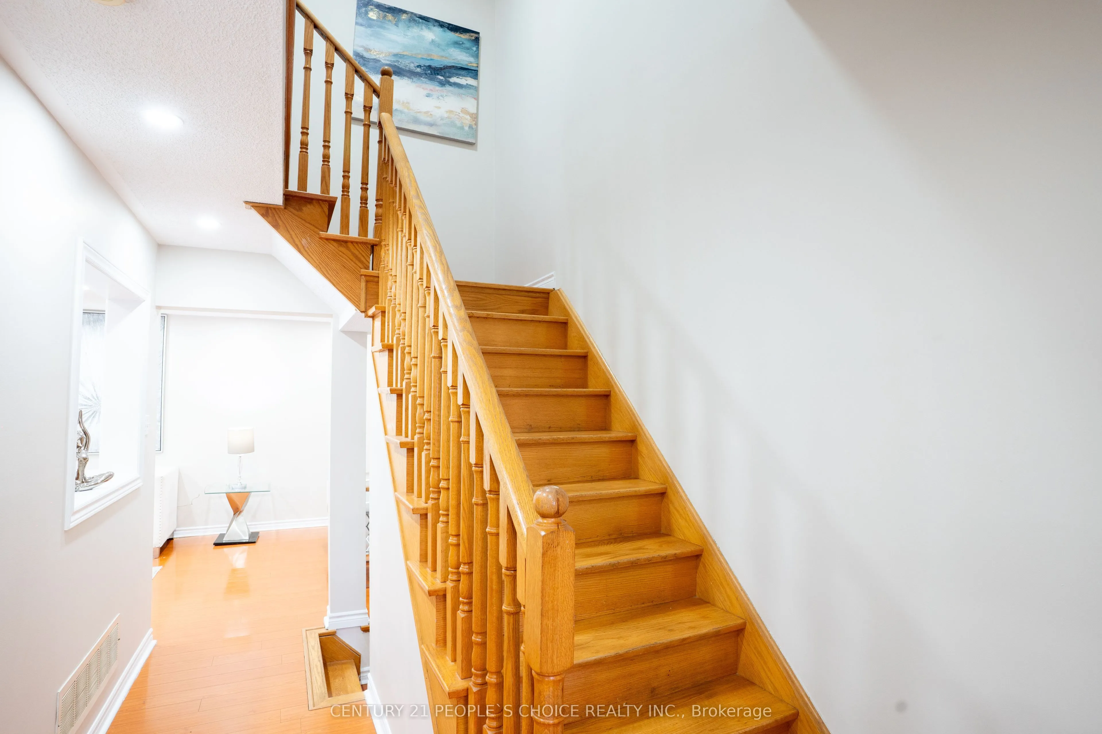 61 Quail Feather Crescent