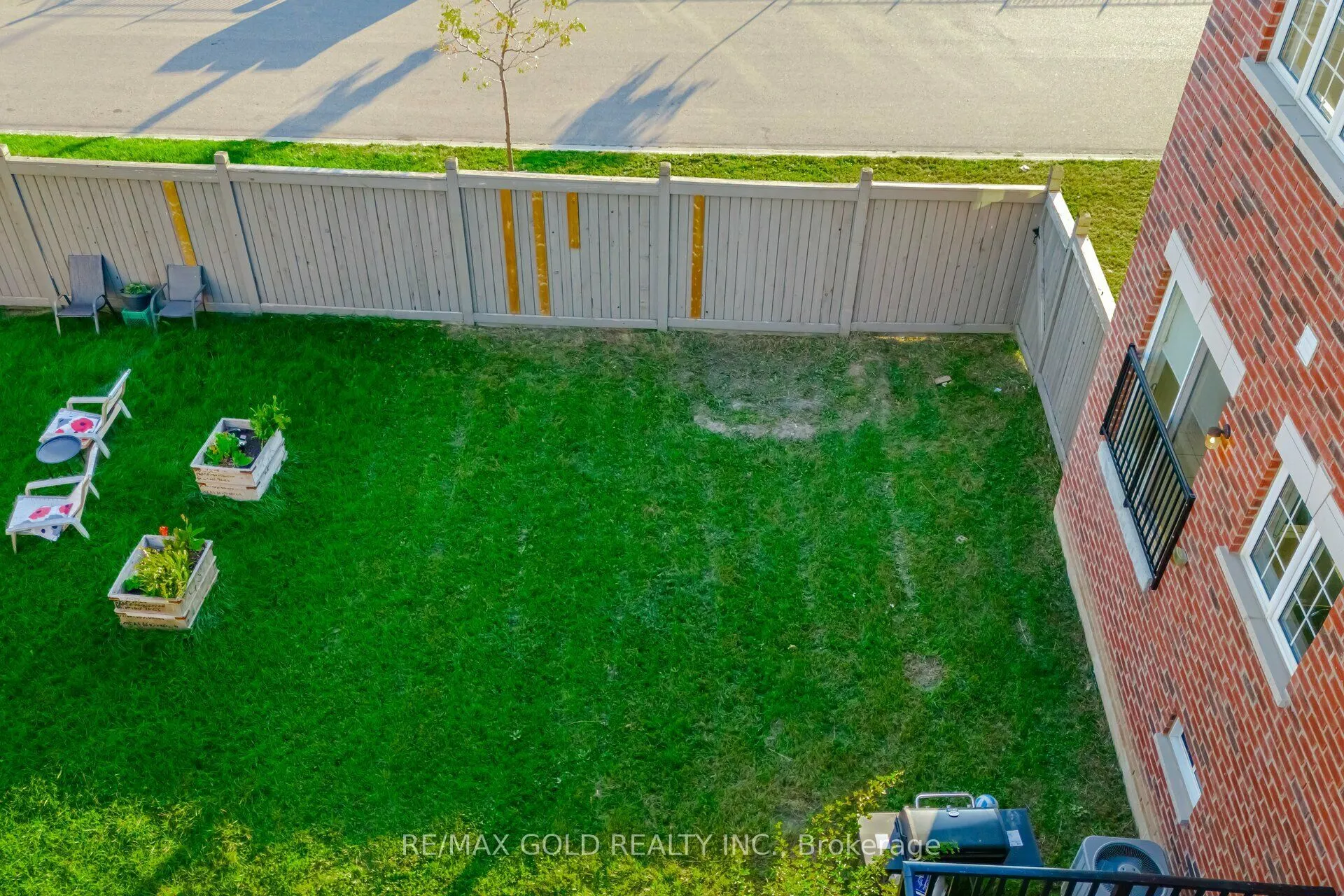 63 Frenchpark Circle