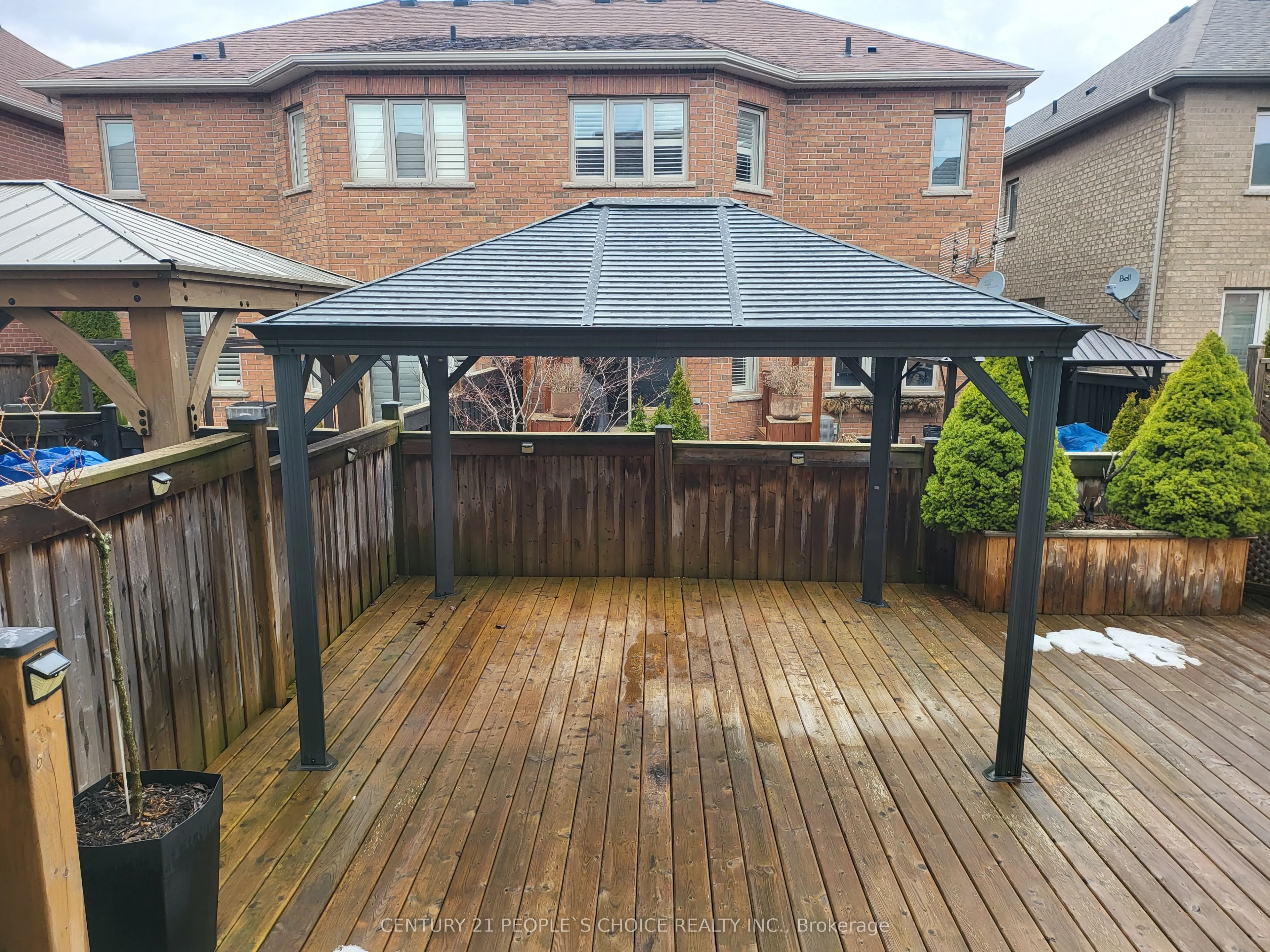 114 Aird Court
