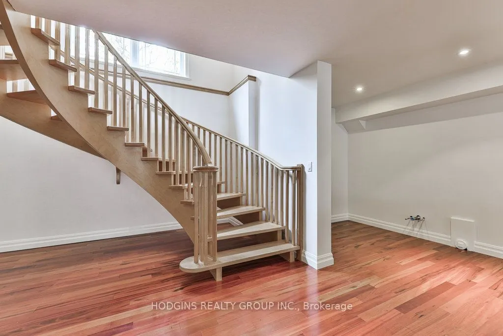 1382 Aldo Drive