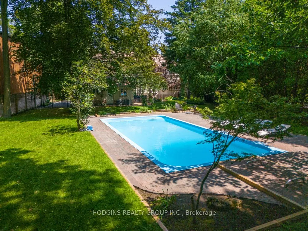 1382 Aldo Drive