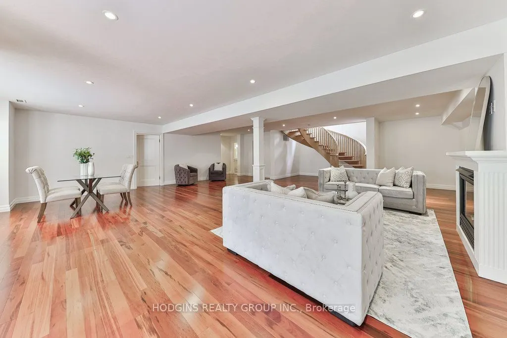 1382 Aldo Drive