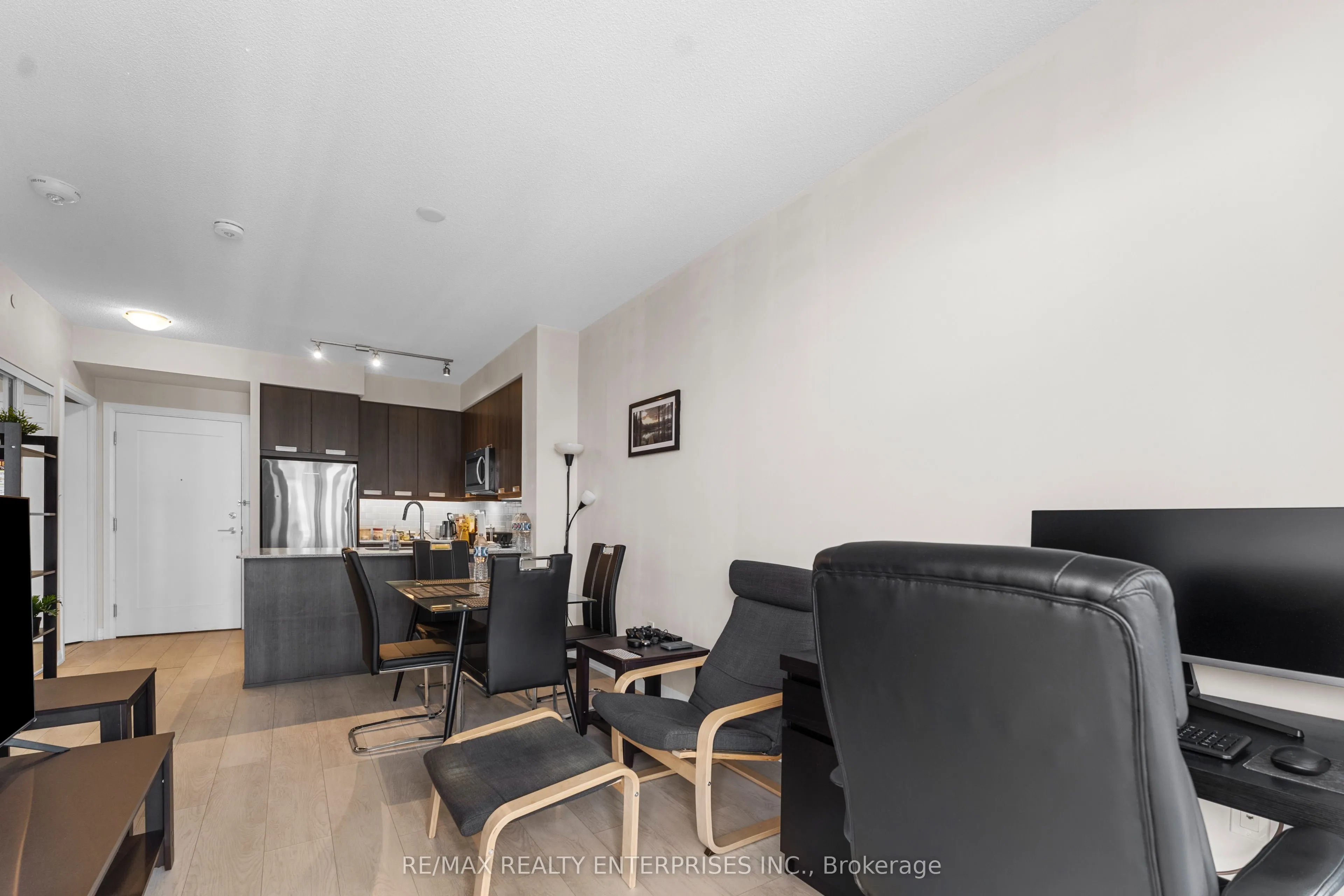 35 Watergarden Drive #3212