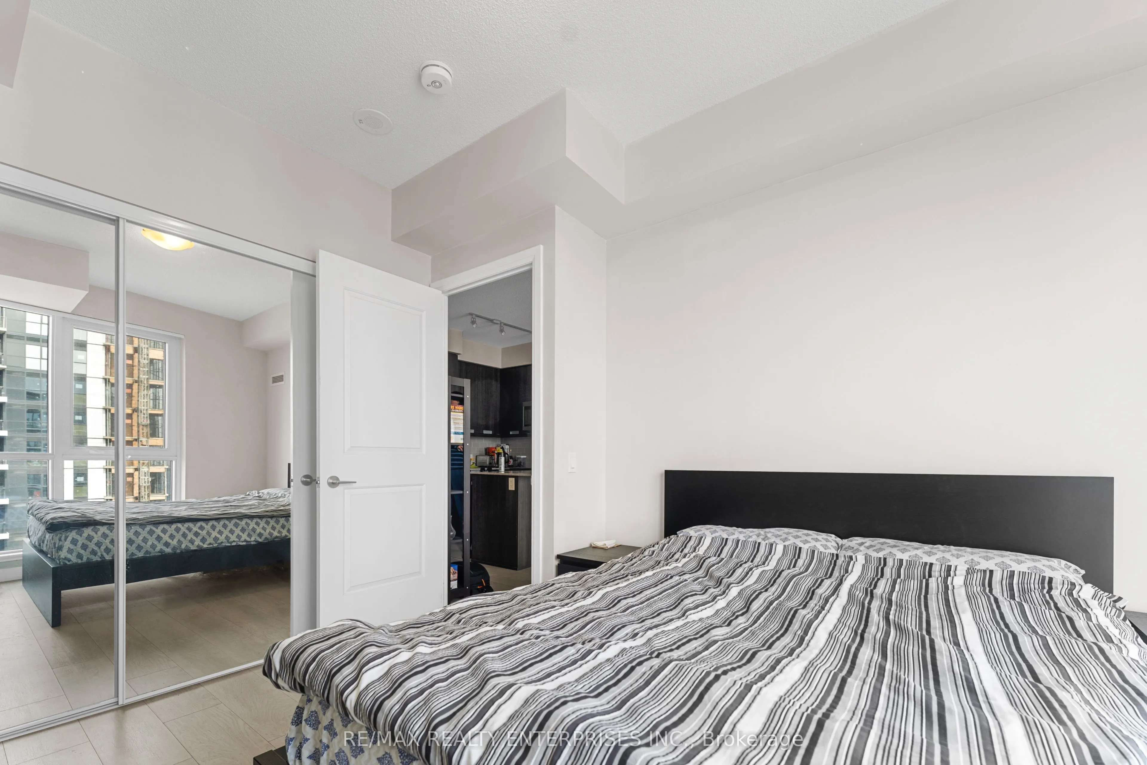 35 Watergarden Drive #3212