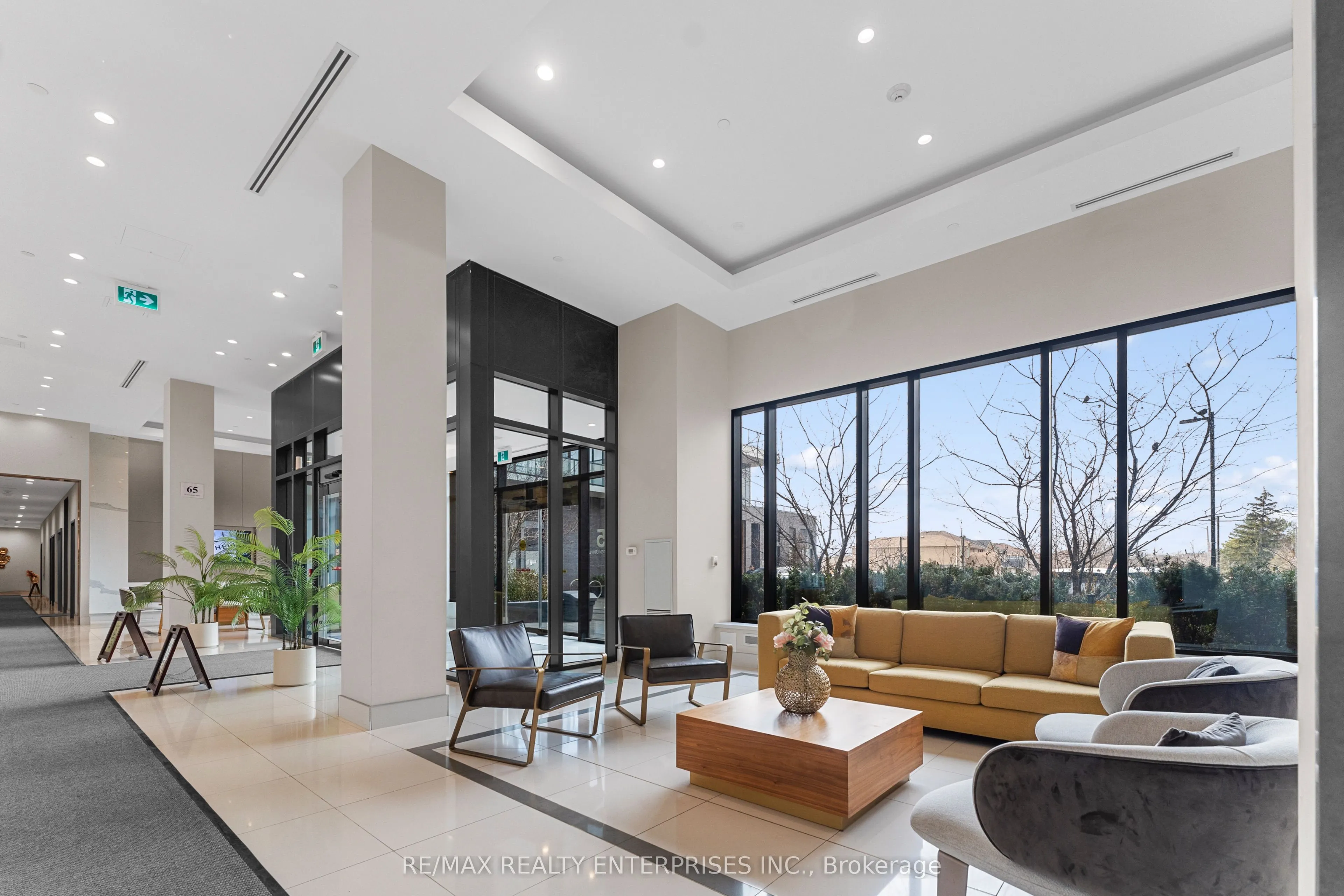 35 Watergarden Drive #3212