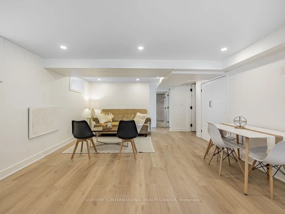 6 Twenty Fifth Street