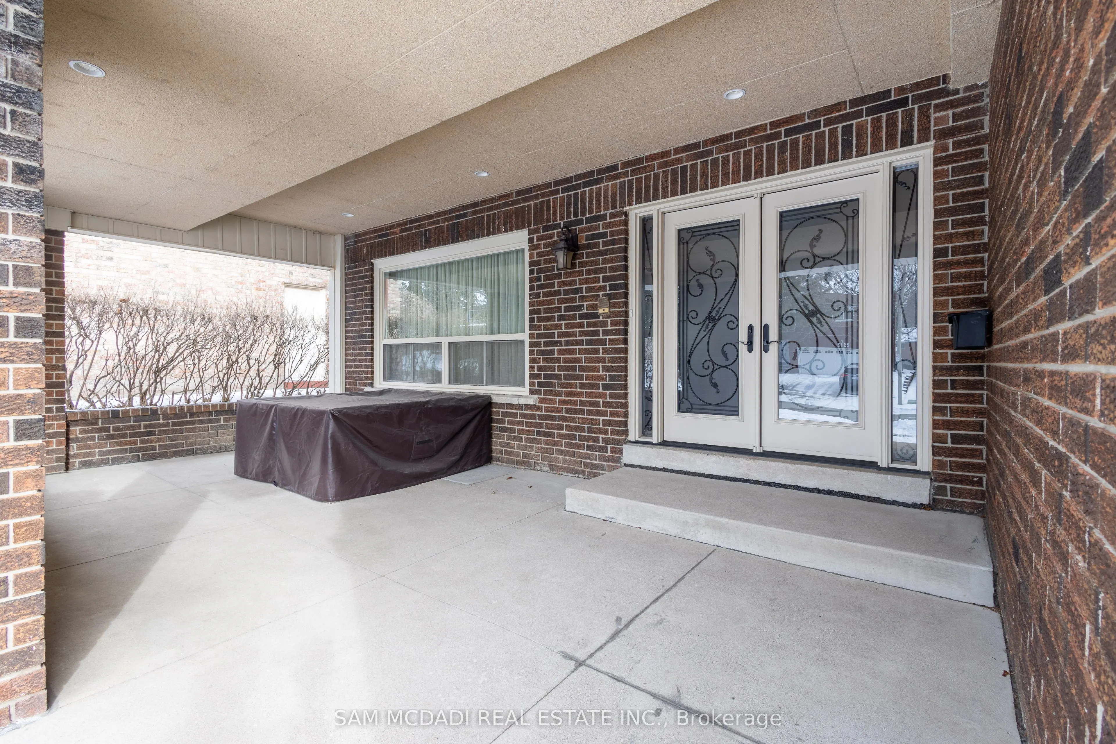 2529 Claymore Crescent