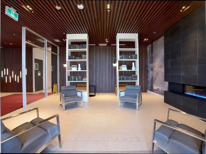 297 Oak Walk Drive, #604