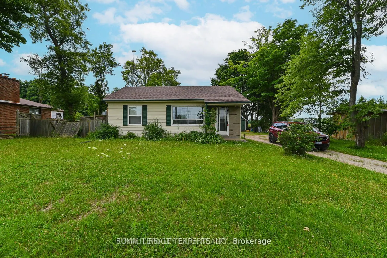 10498 Highway 7