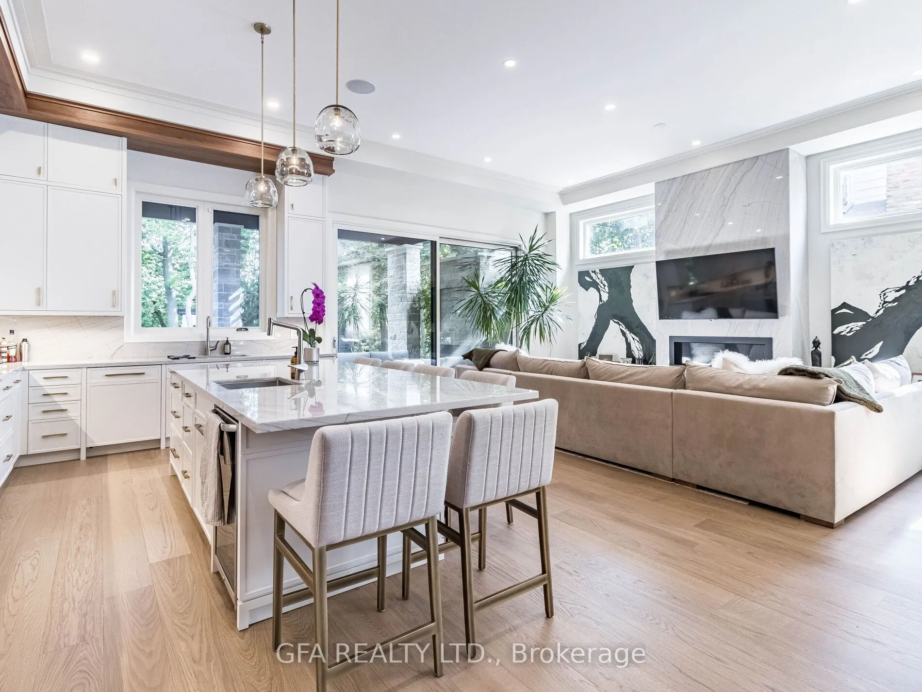1254 Bramblewood Lane