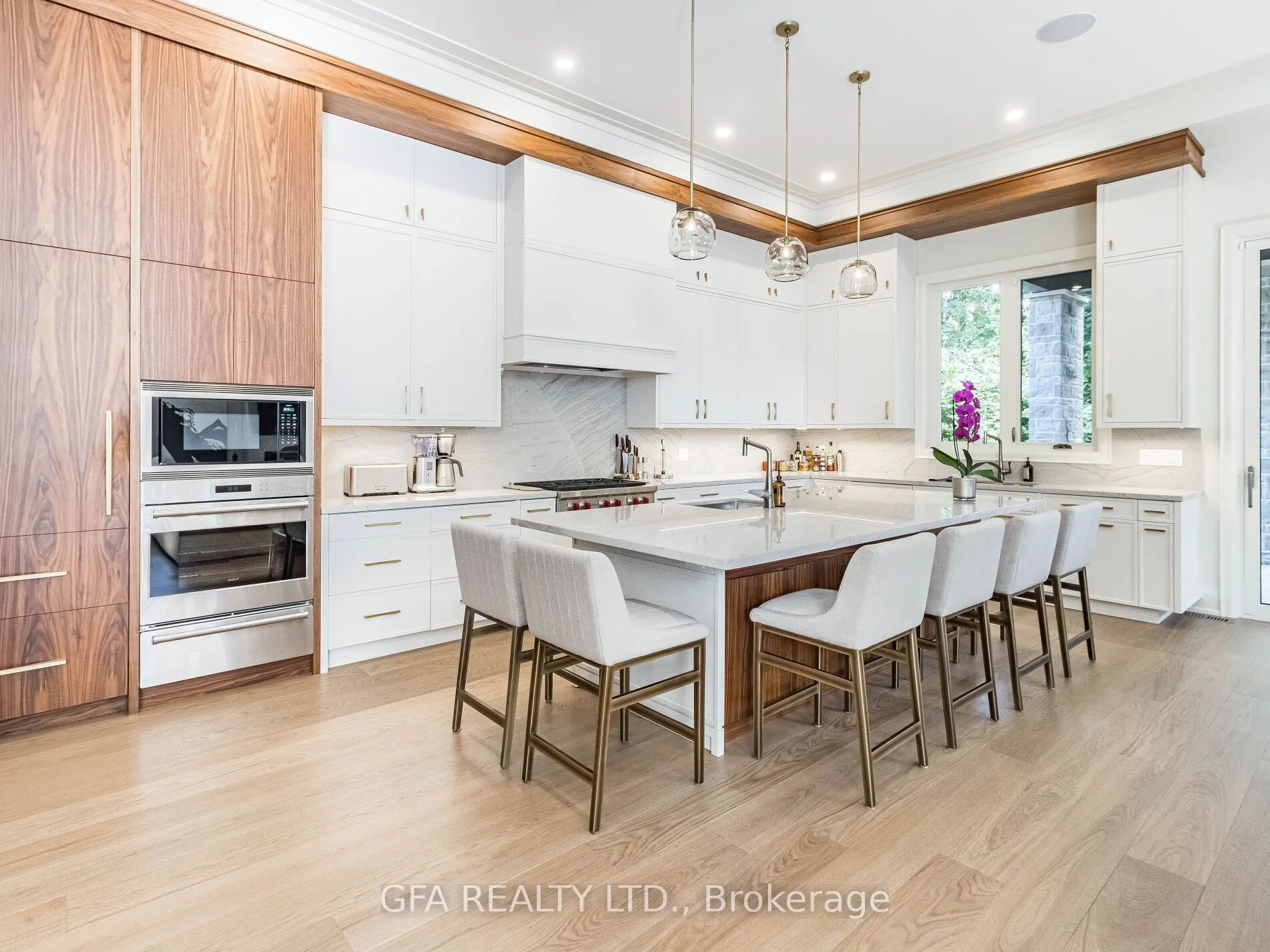 1254 Bramblewood Lane
