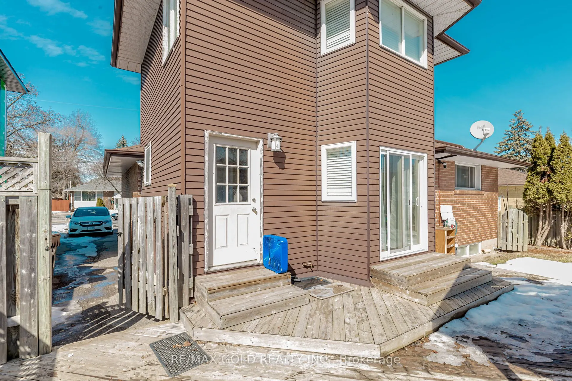 33 Campbell Drive