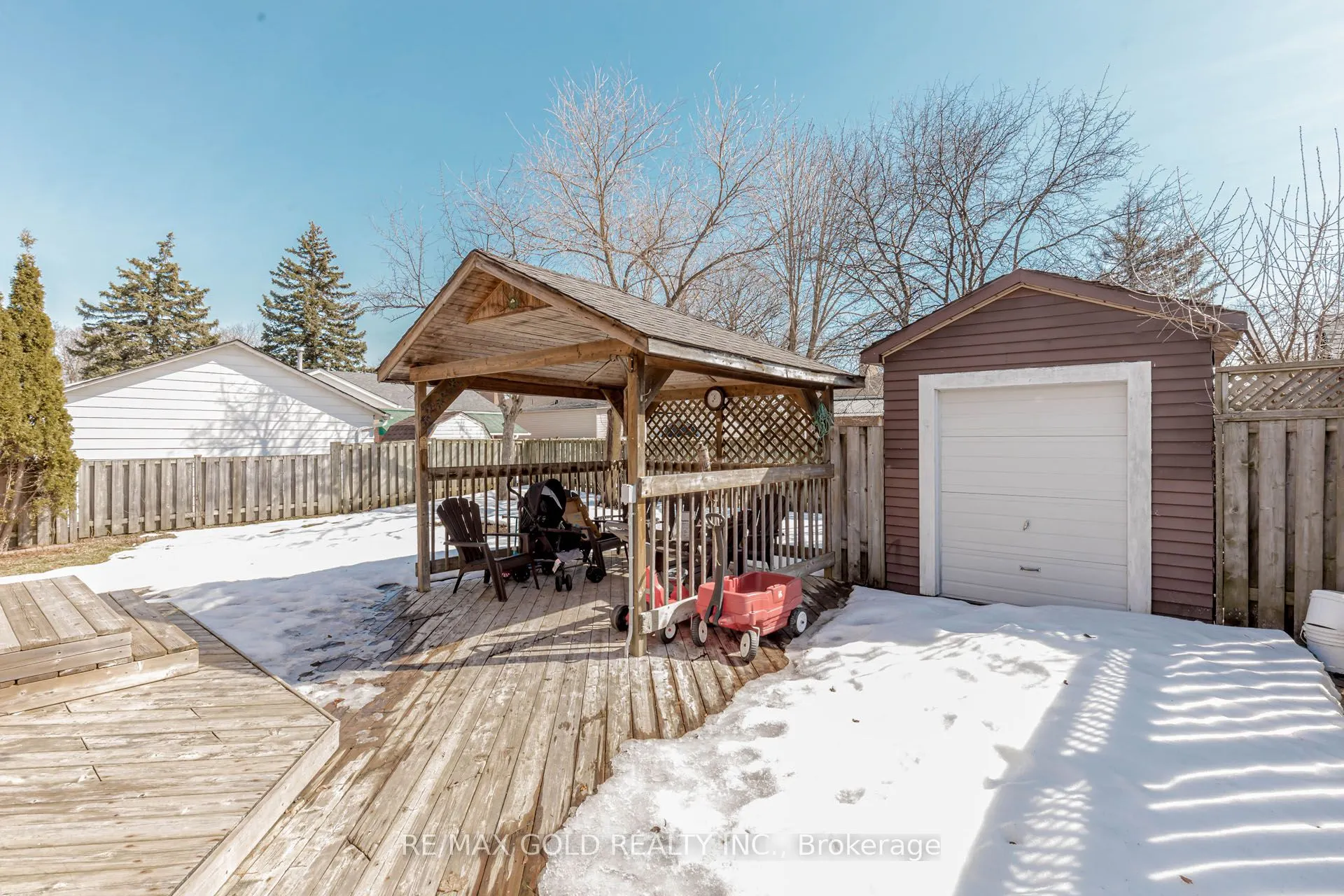 33 Campbell Drive