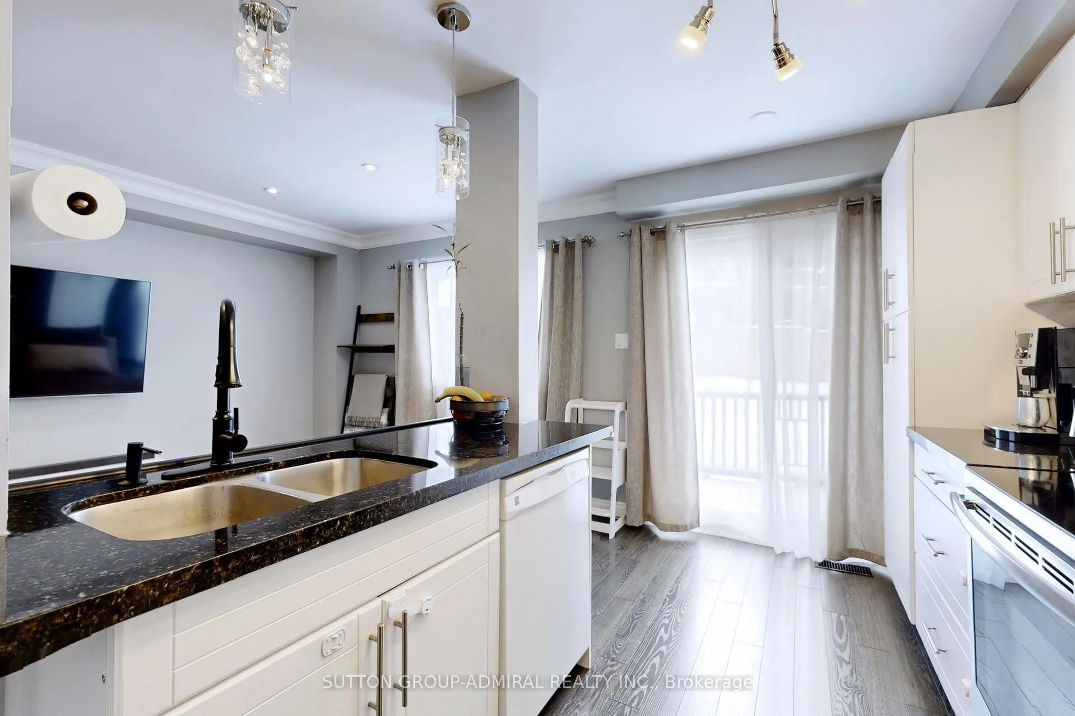 24 Stewart Maclaren Road, #26