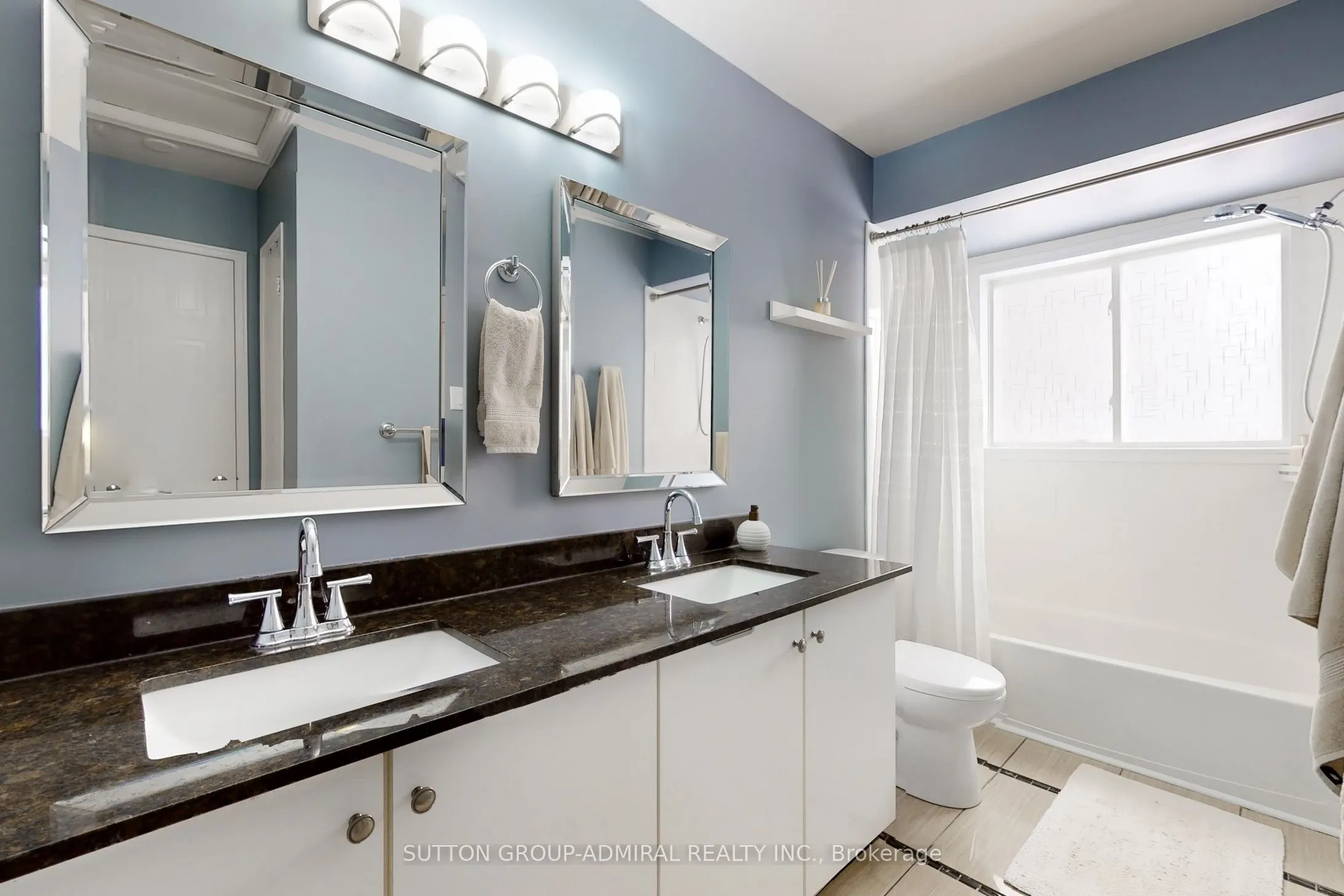 24 Stewart Maclaren Road, #26