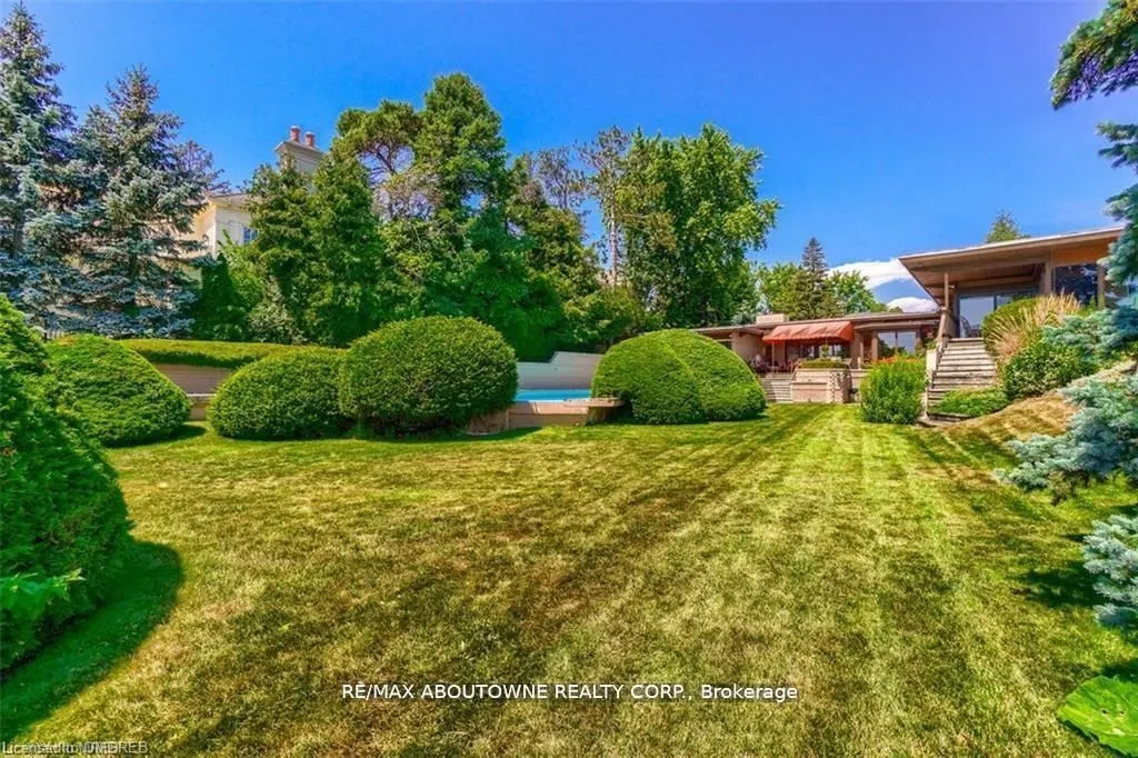 1044 Argyle Drive