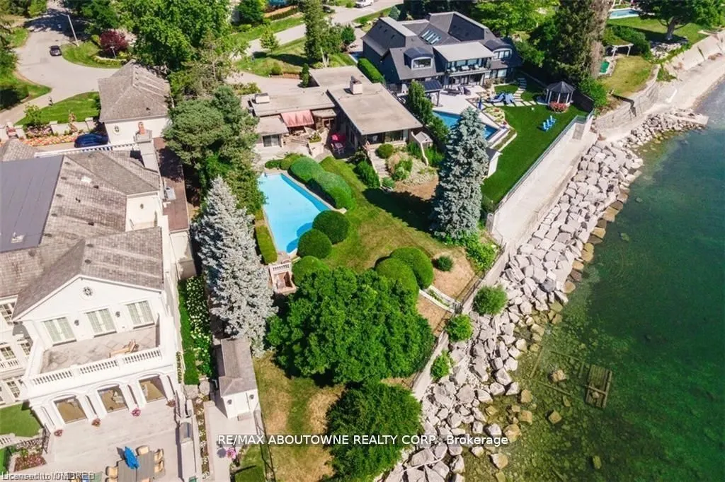 1044 Argyle Drive
