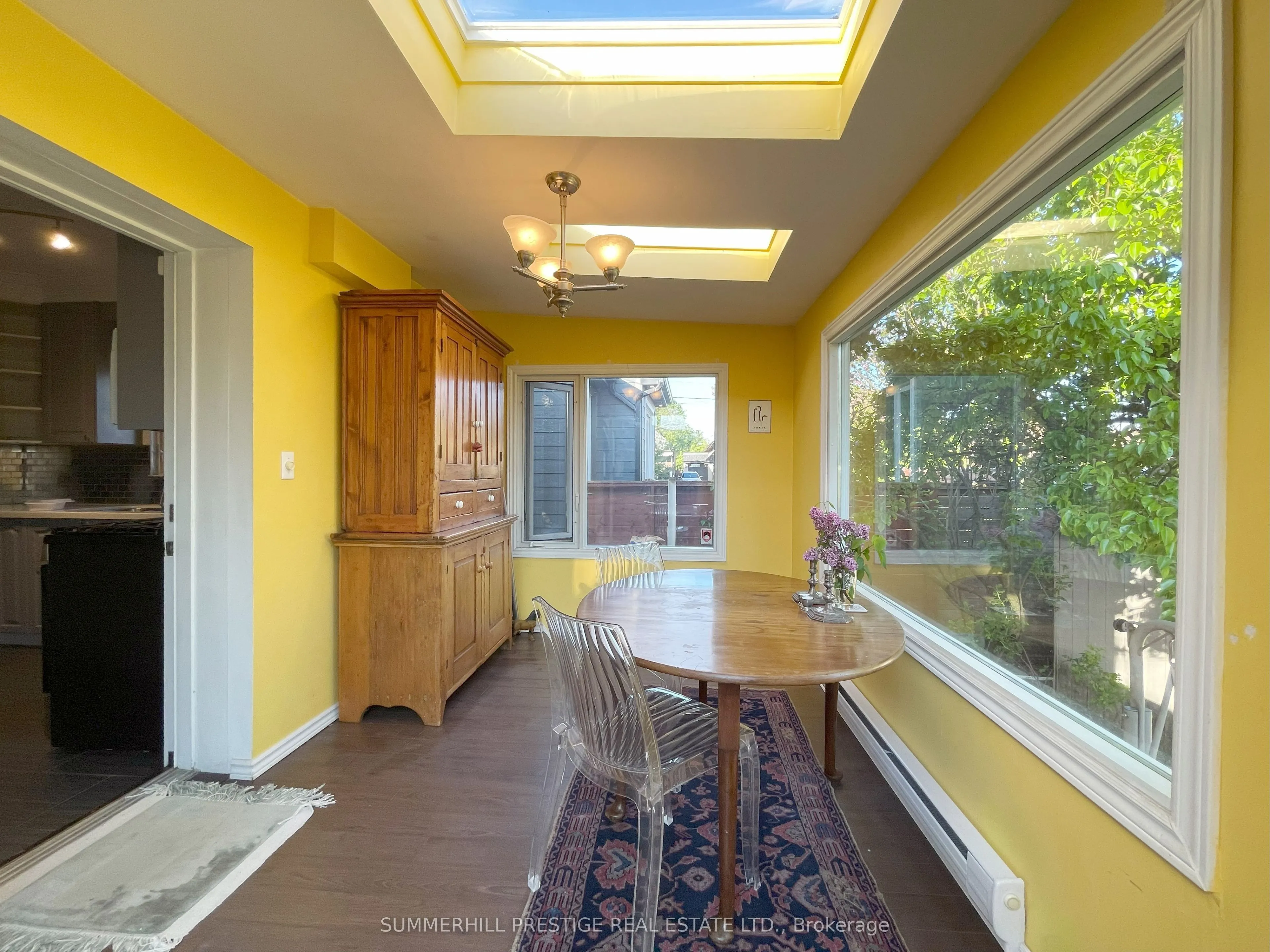 53 Bowie Avenue