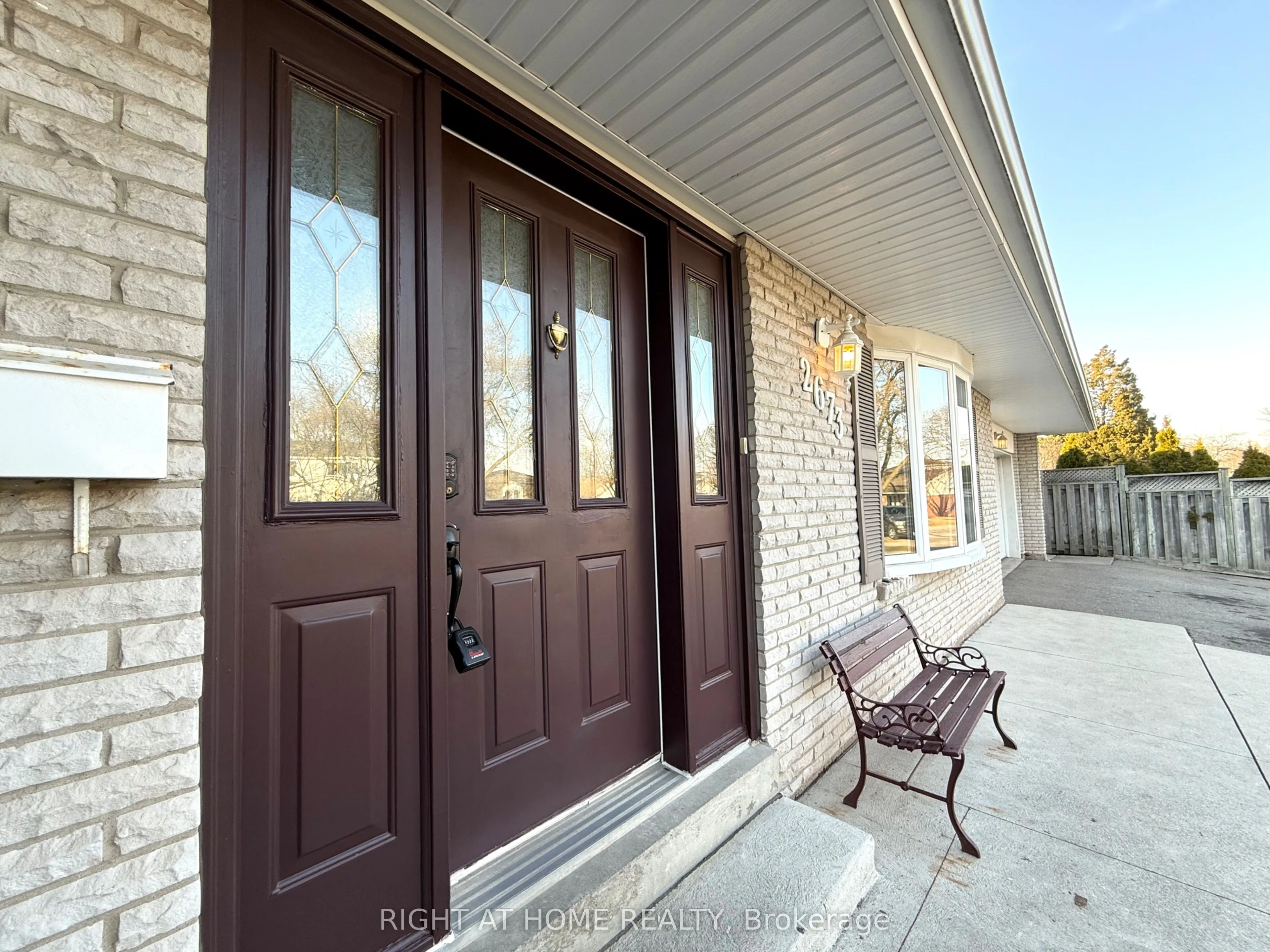 2673 Thorn Lodge Drive
