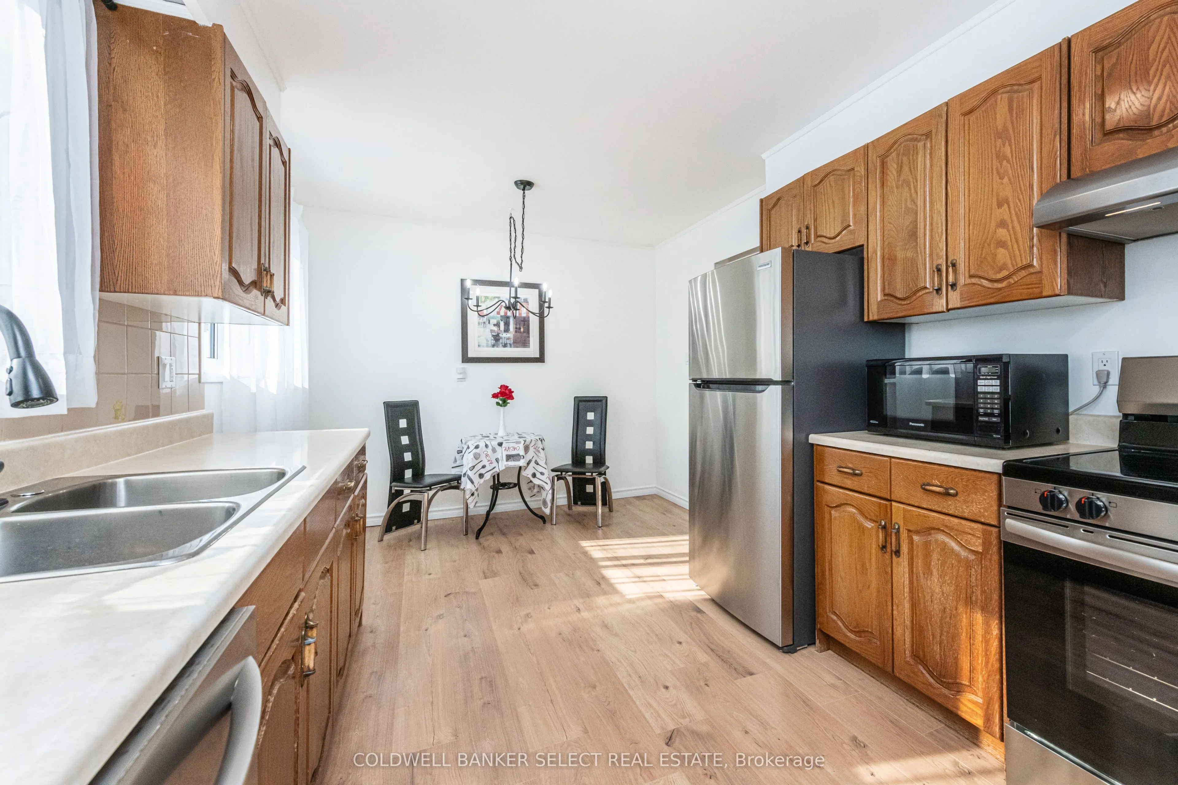 354 Whitehead Crescent