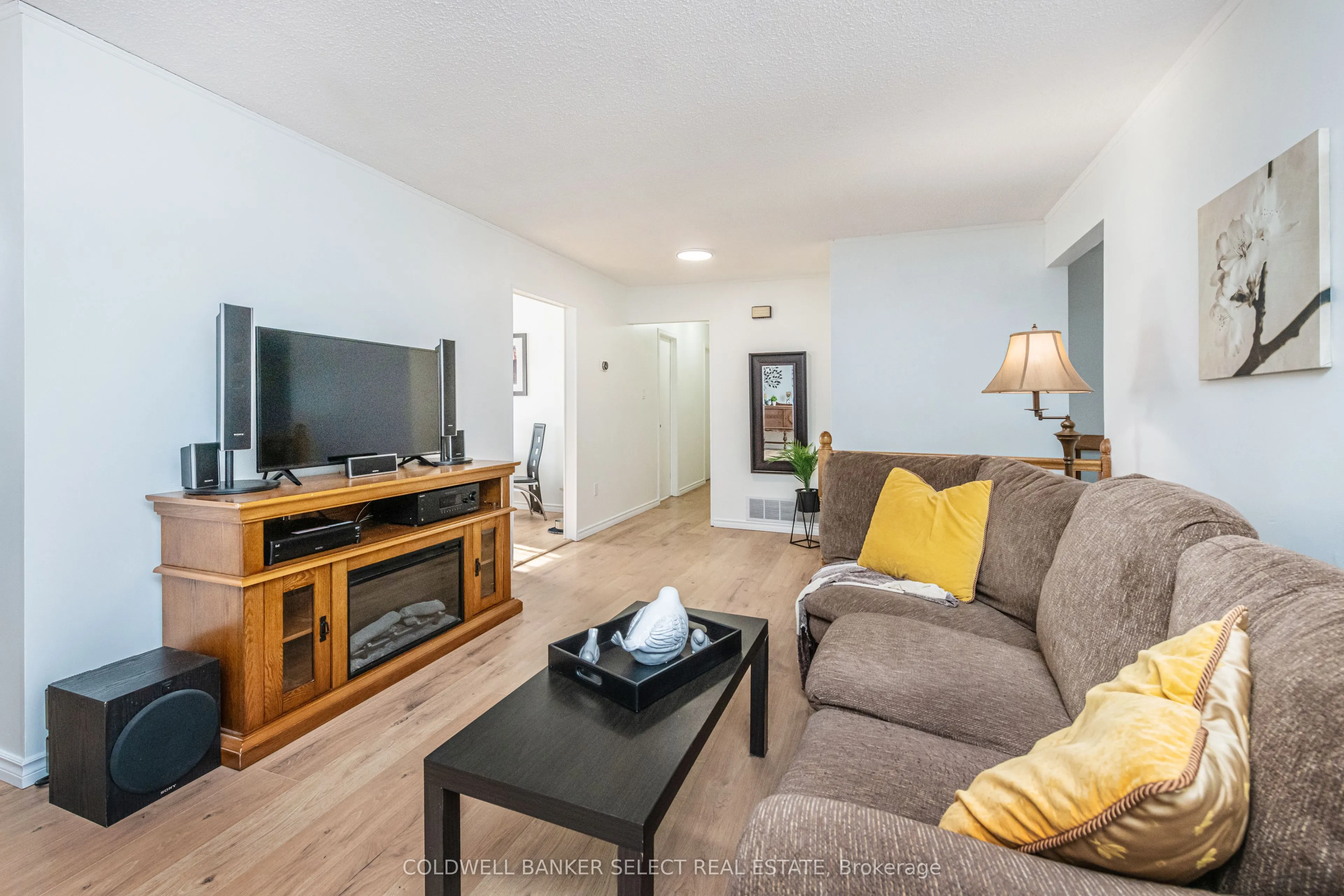354 Whitehead Crescent